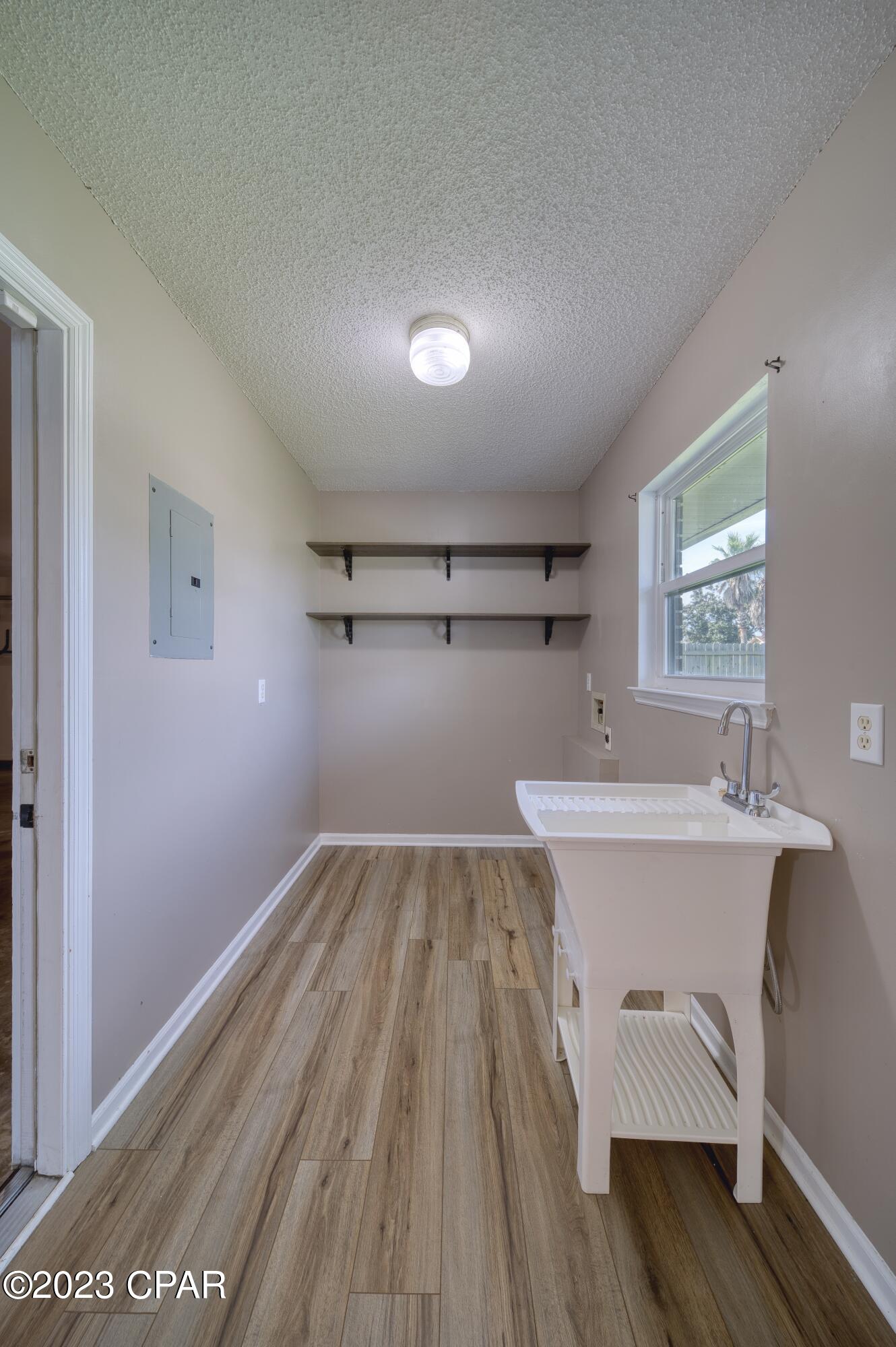 1604 Connecticut Avenue