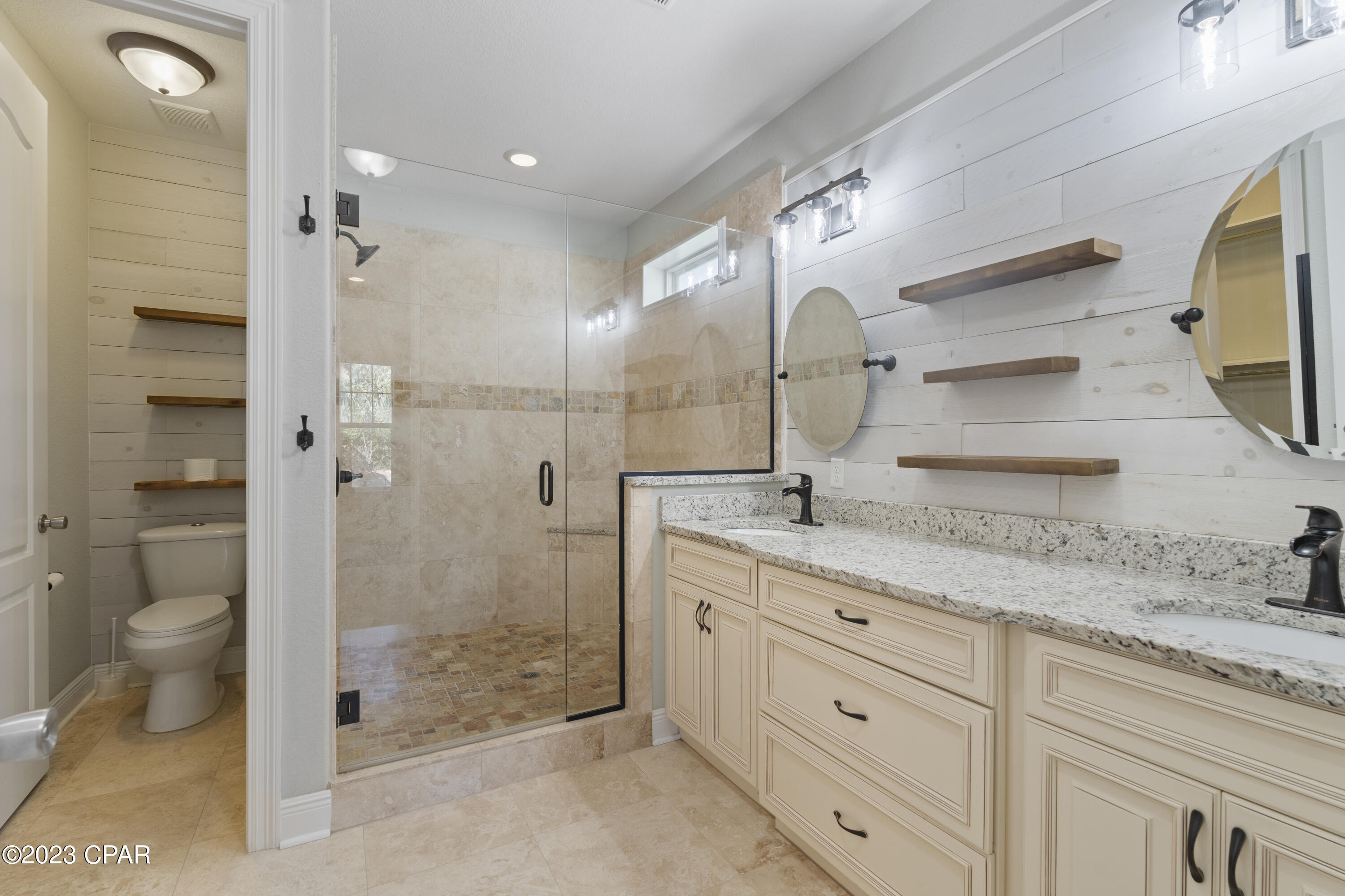 118 Smugglers Cove Court