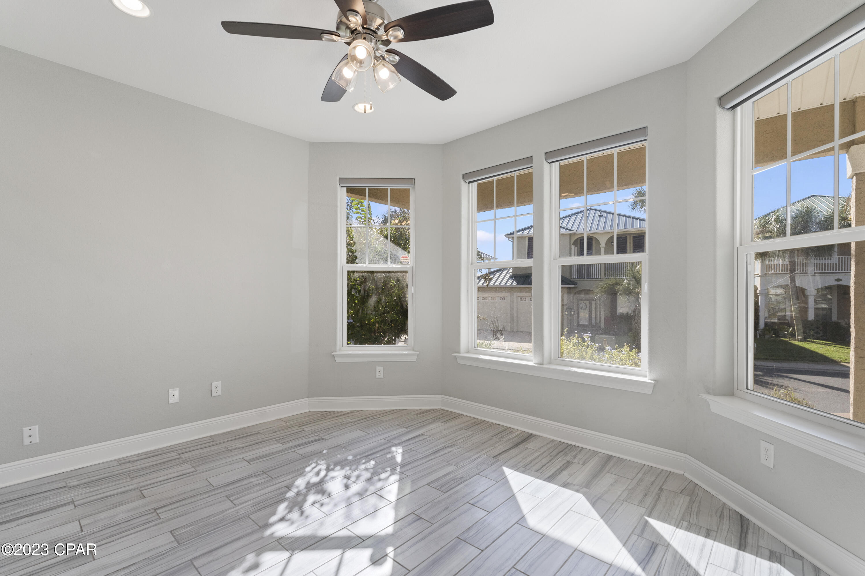 118 Smugglers Cove Court