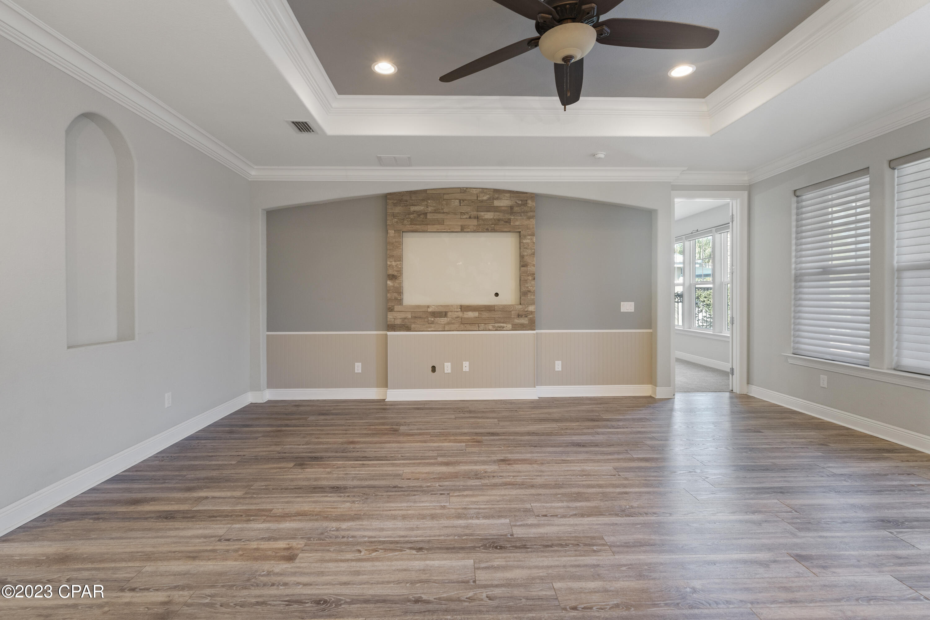 118 Smugglers Cove Court