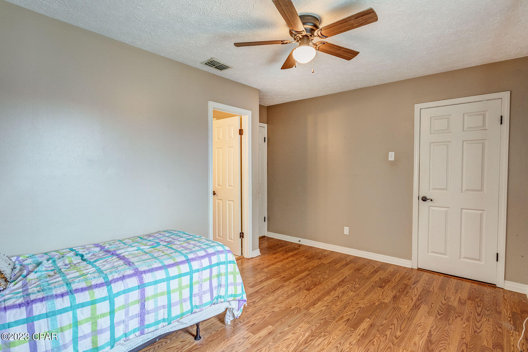 1213 Stephen Drive U-4