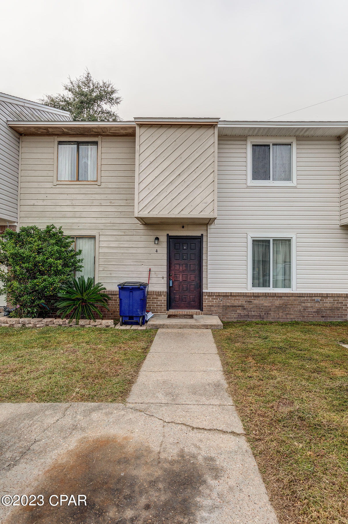 1213 Stephen Drive U-4