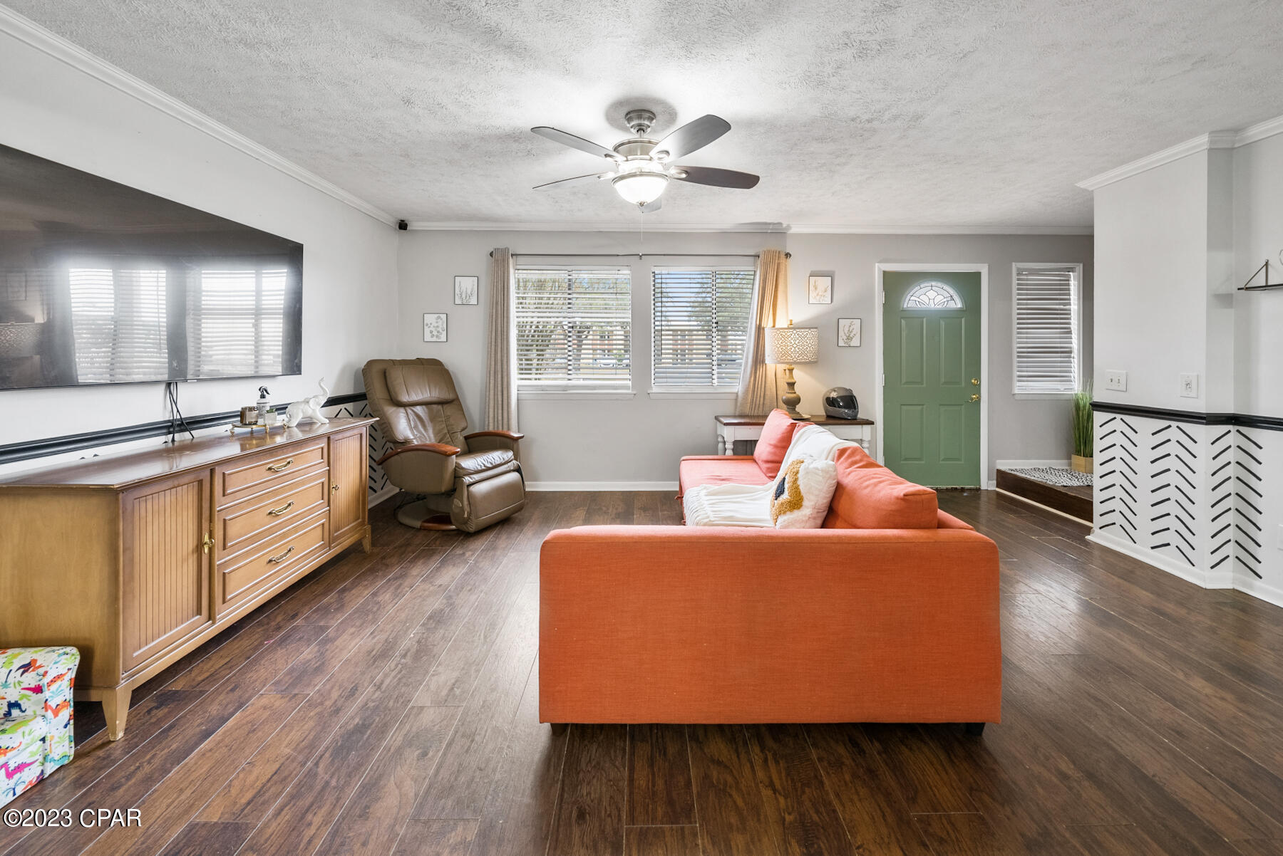 555 Palermo Road 555