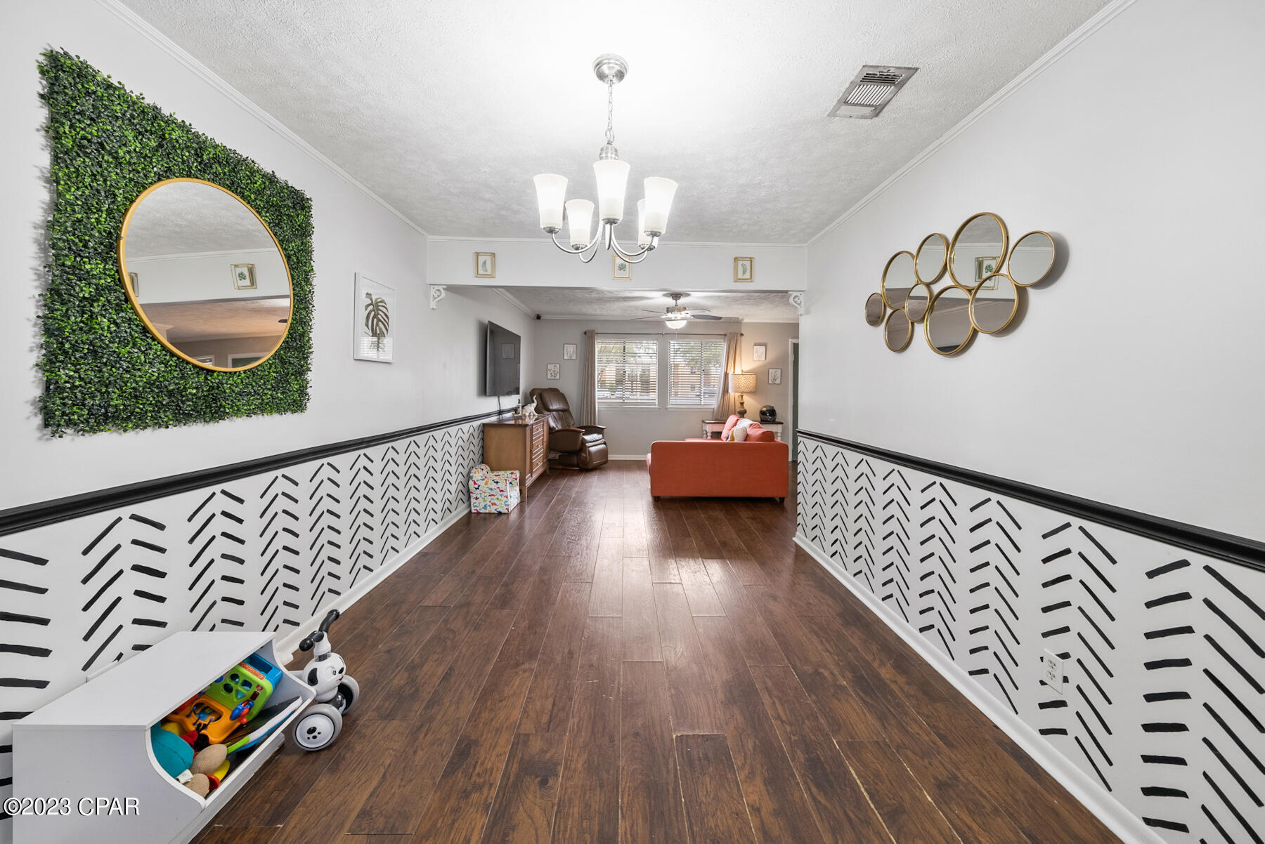 555 Palermo Road 555