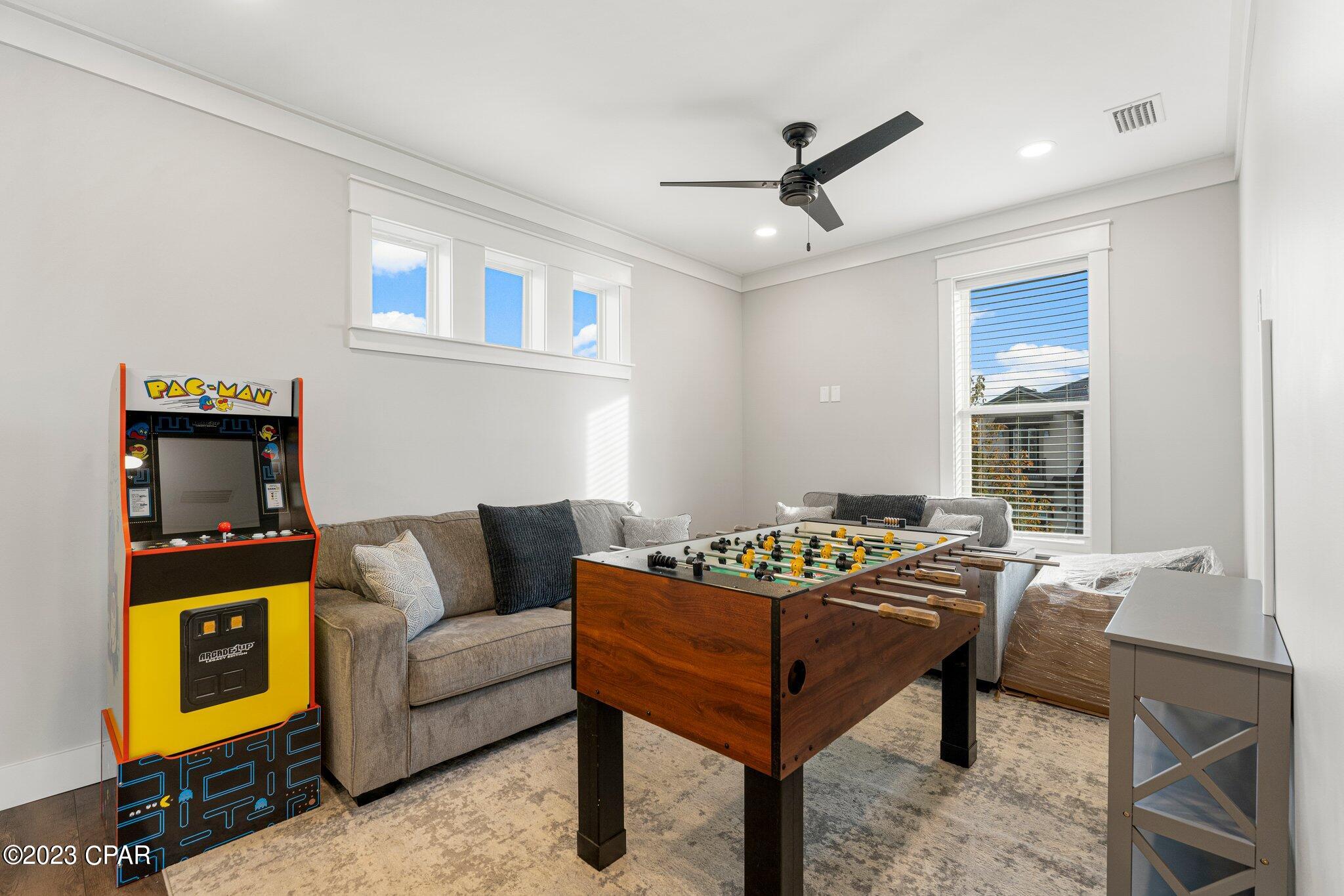 301 Coral Gables Street