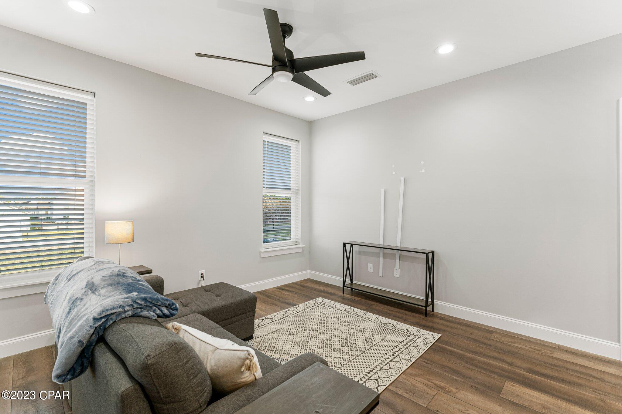 301 Coral Gables Street