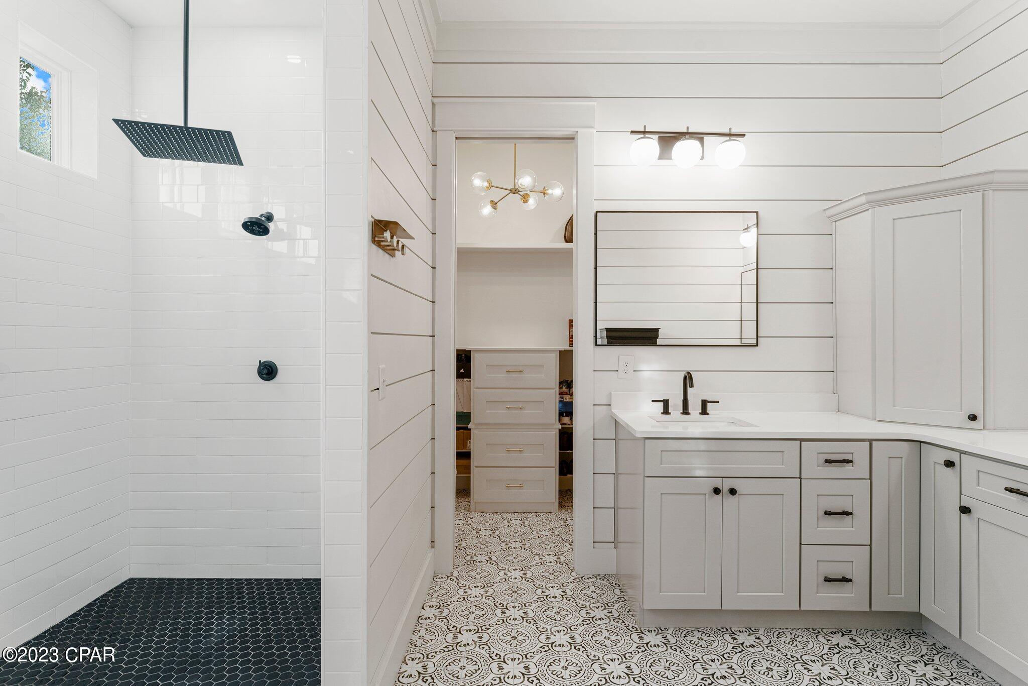 301 Coral Gables Street