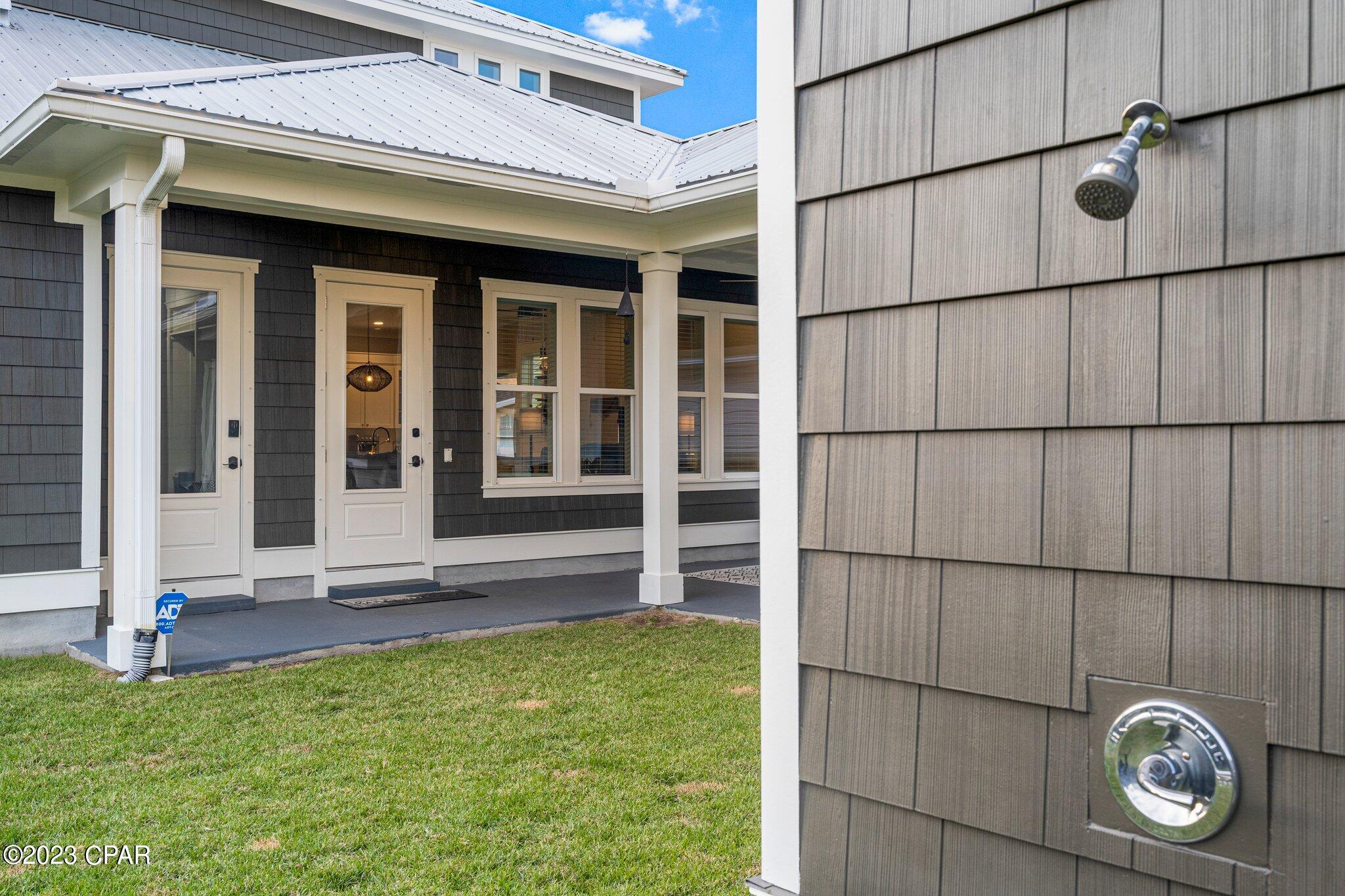 301 Coral Gables Street