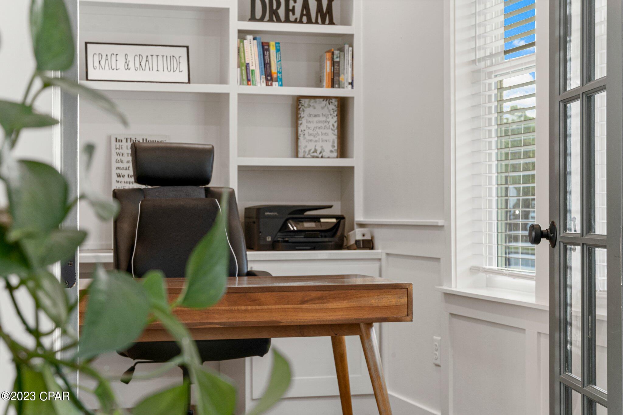 301 Coral Gables Street