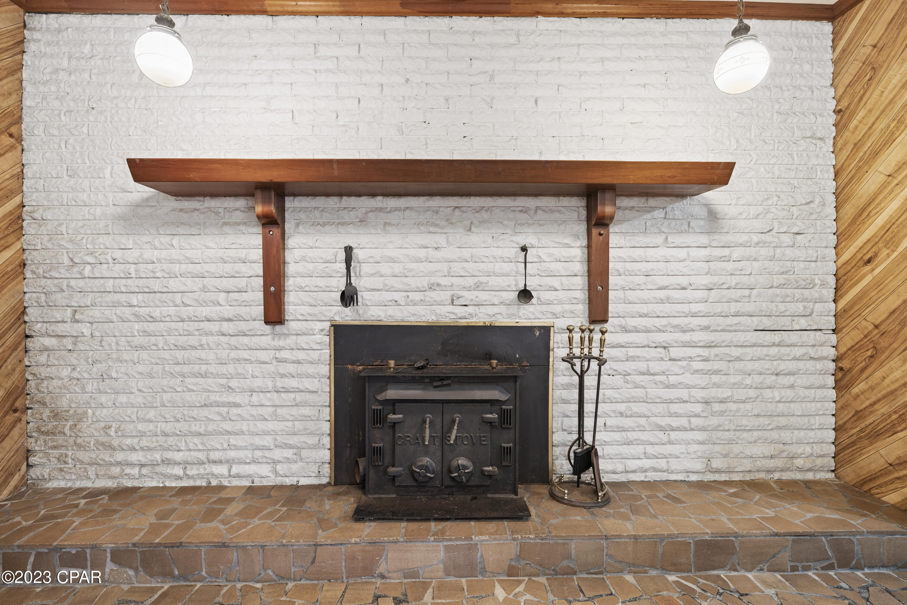 7724 Kelly Hill Road