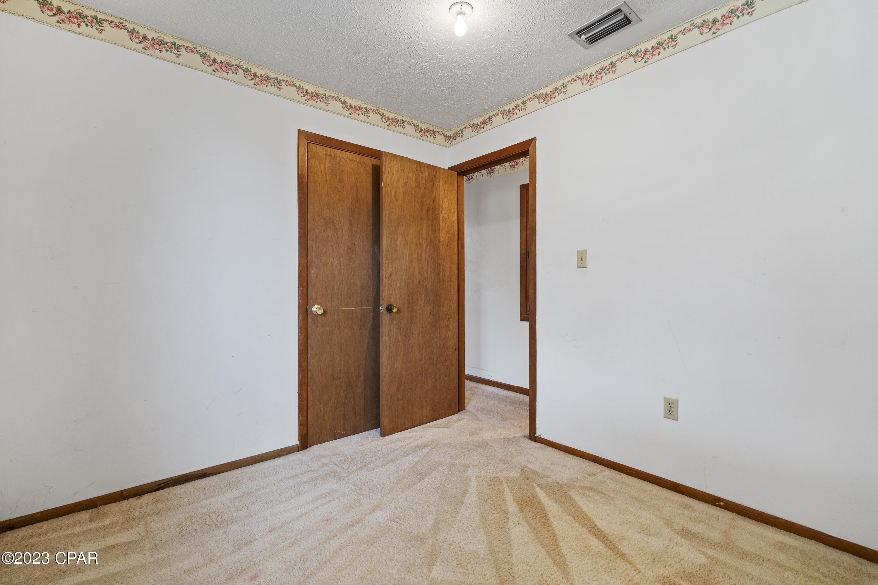 7724 Kelly Hill Road