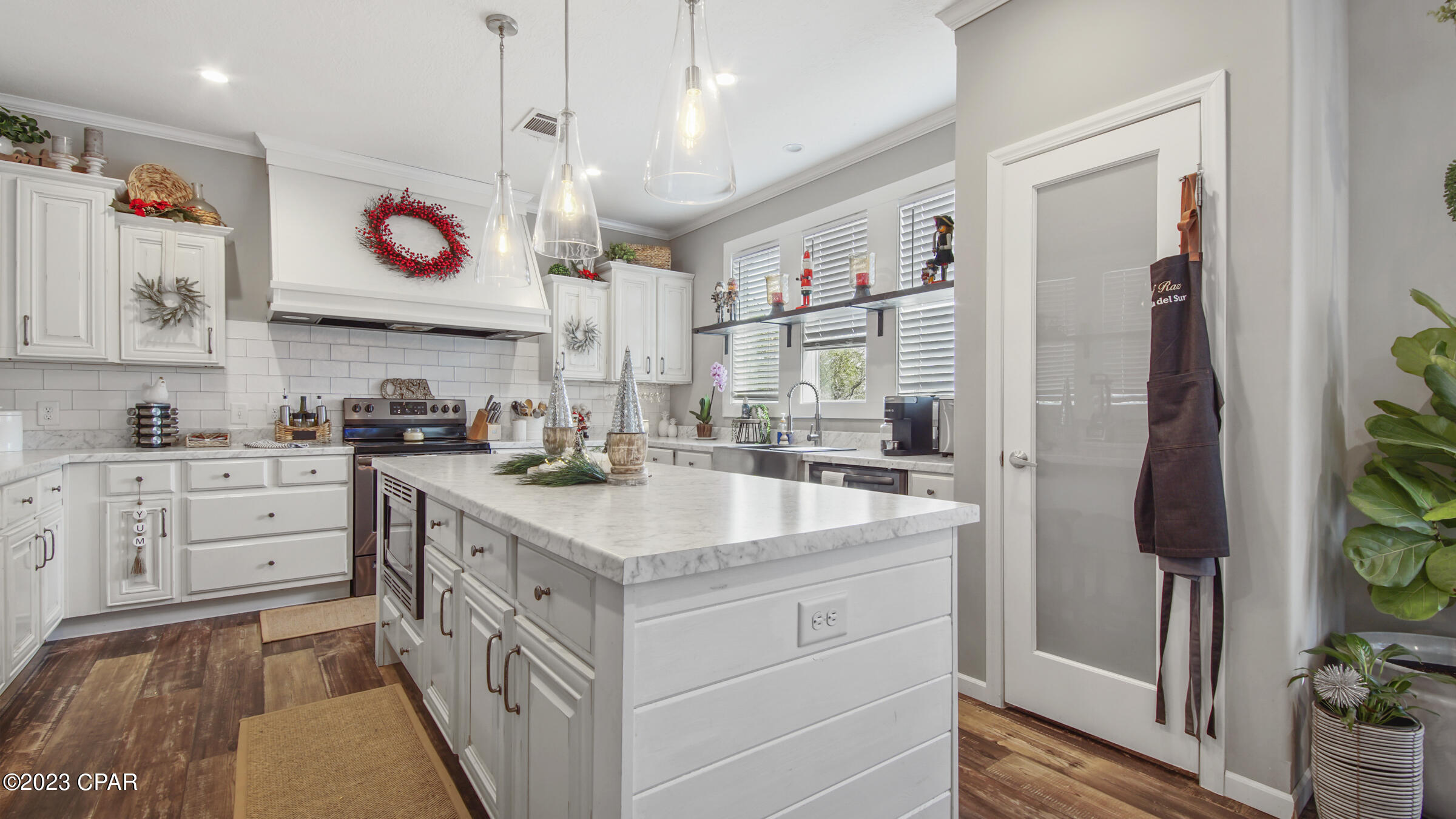 3403 Quail Ridge Drive