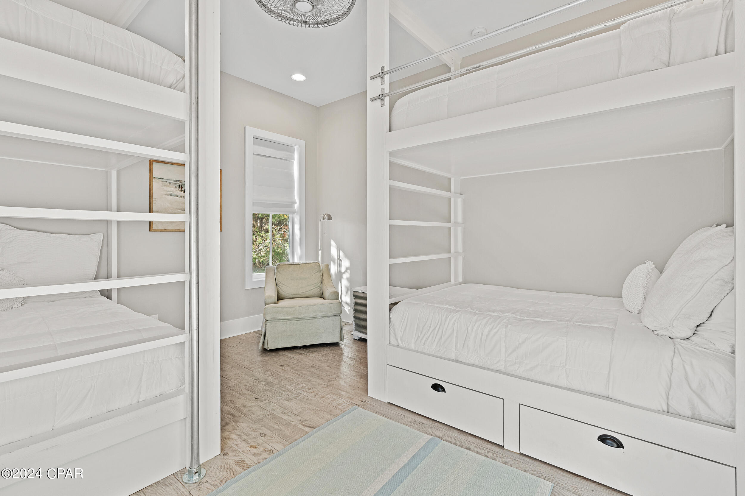 17 Pompano Court