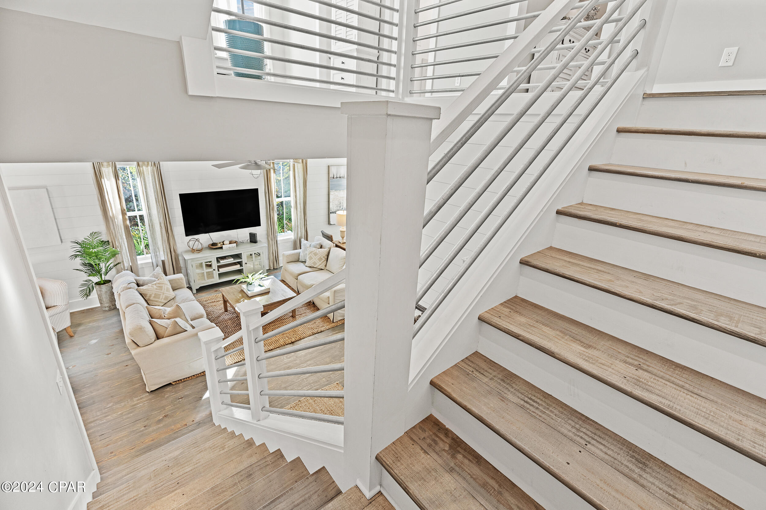 17 Pompano Court
