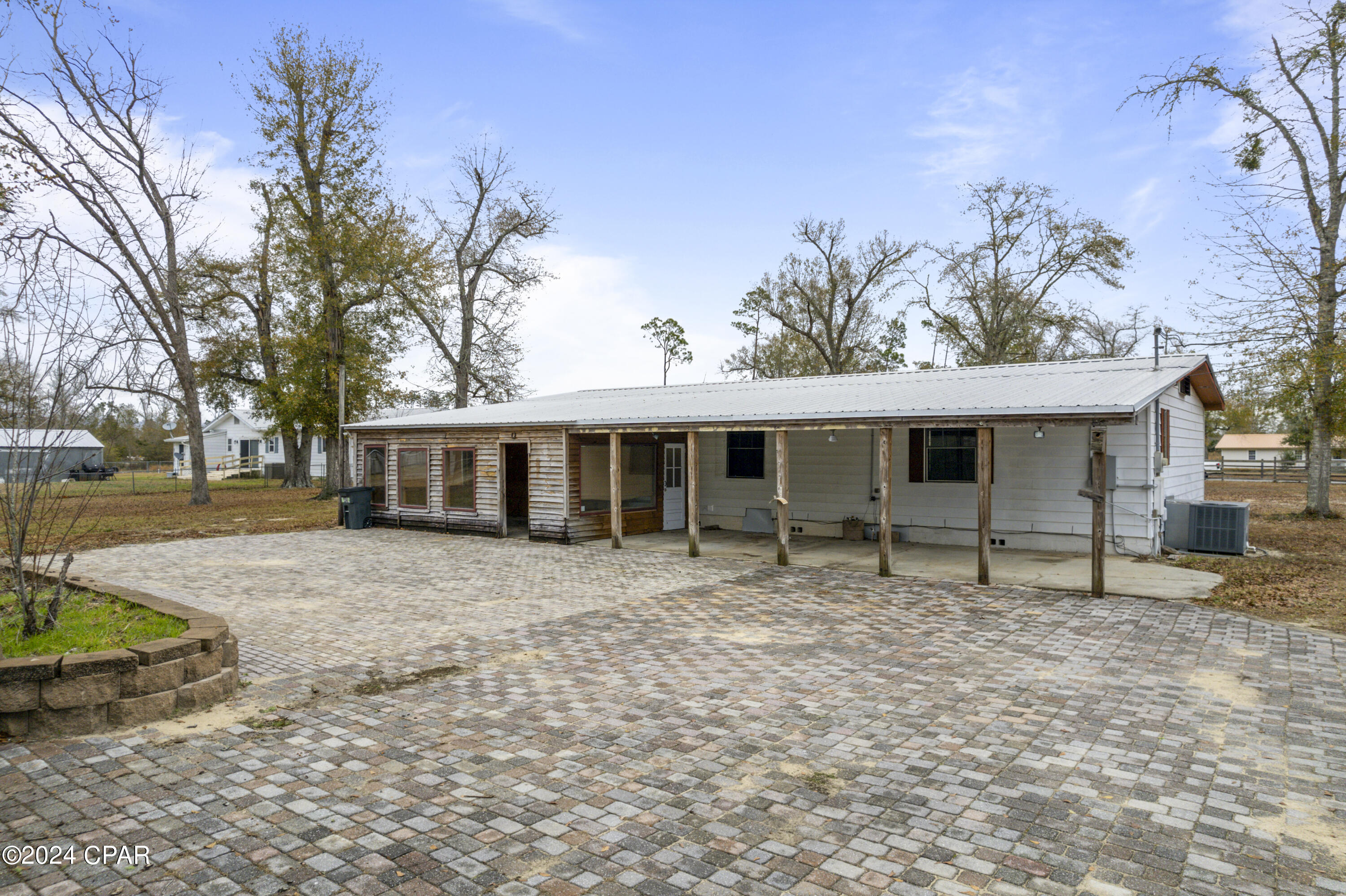 9903 Davenport Avenue