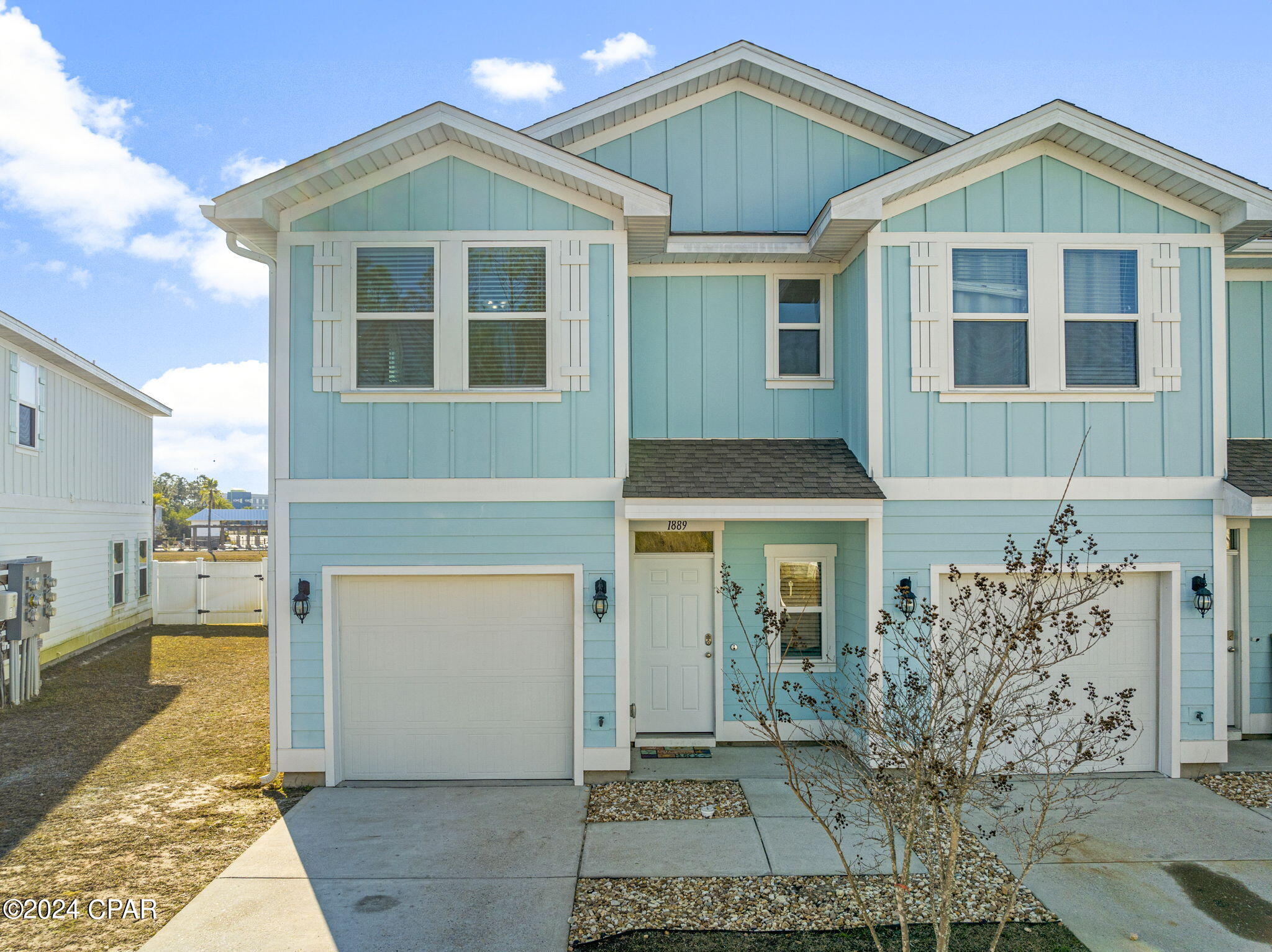 1889 Pointe Drive