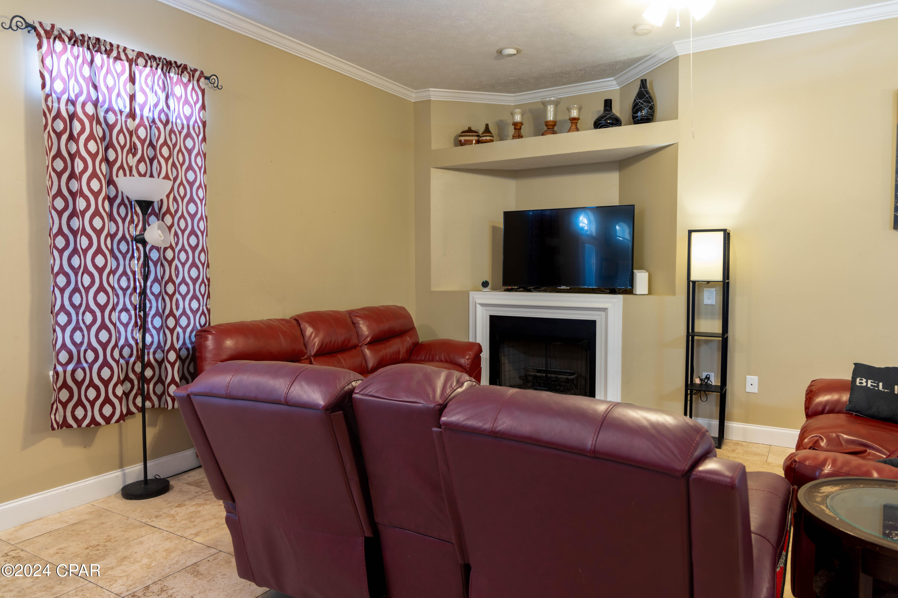 8816 N Lagoon Drive