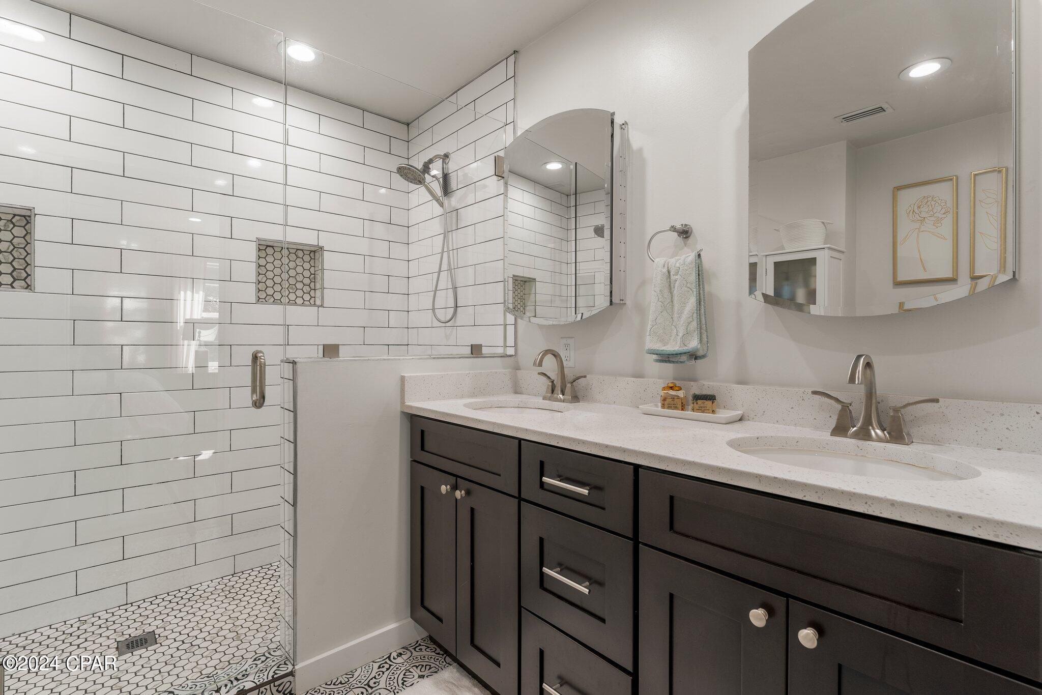 947 Huntingdon Circle