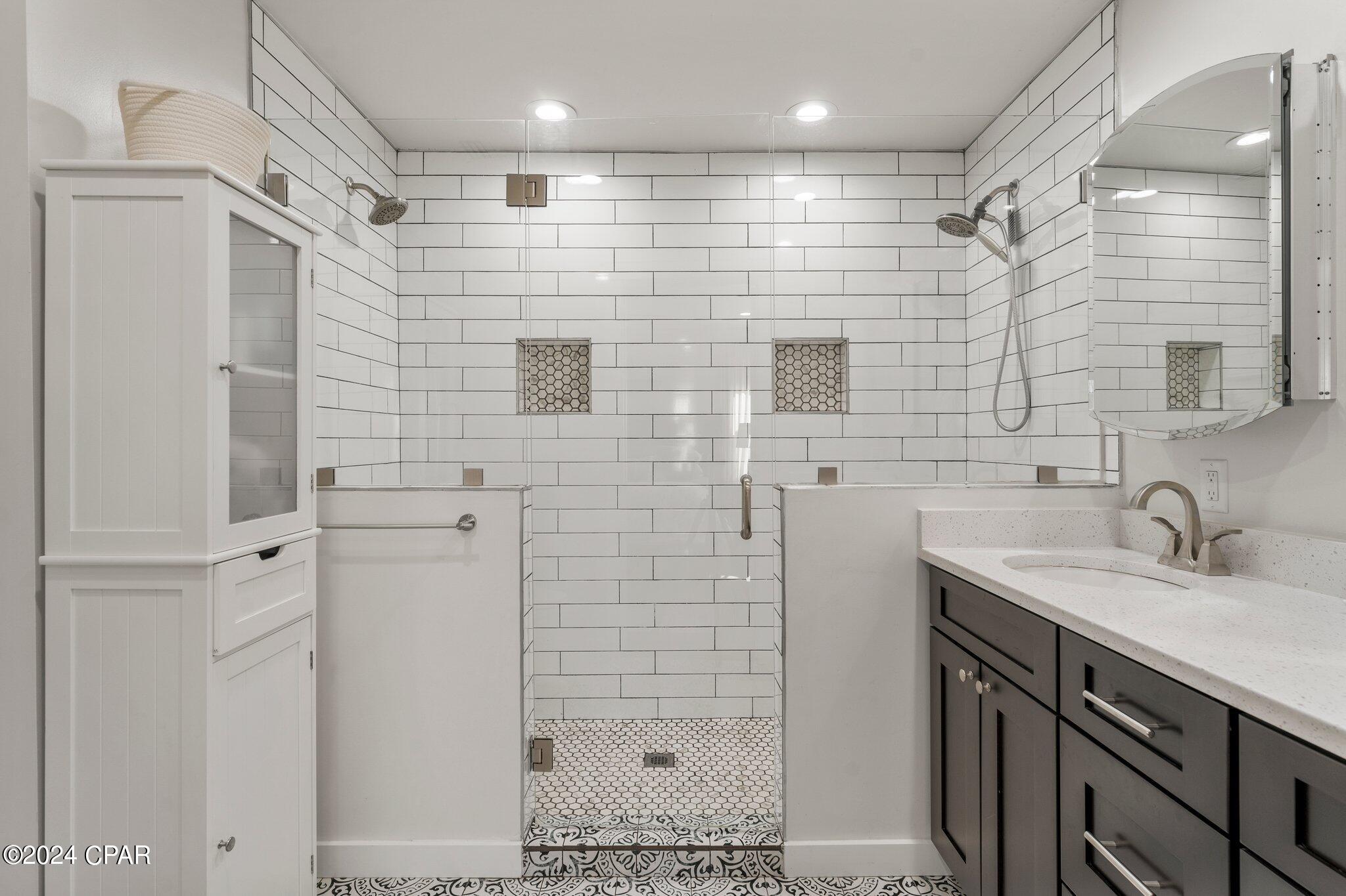 947 Huntingdon Circle