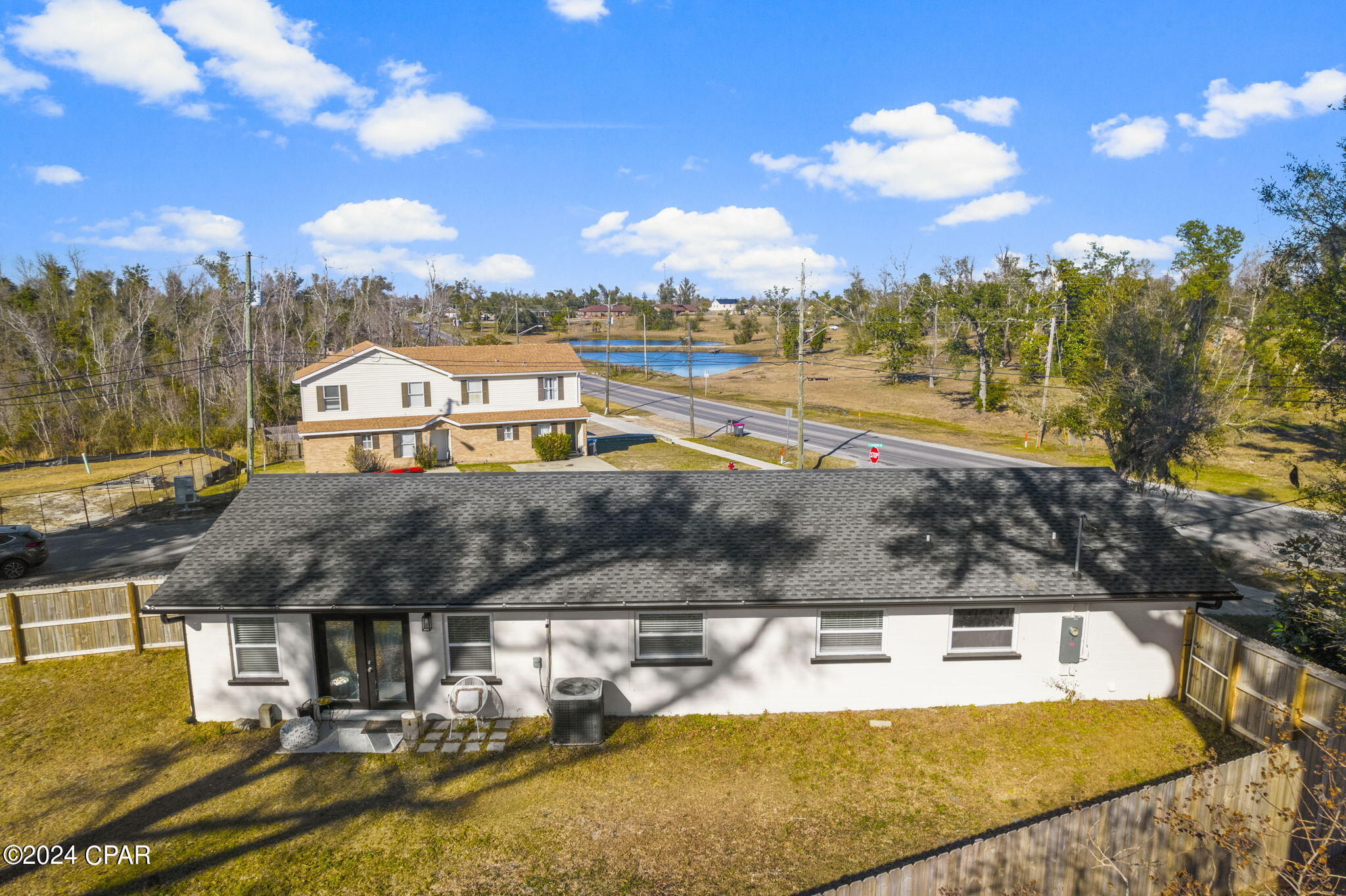 4940 S Lakewood Drive