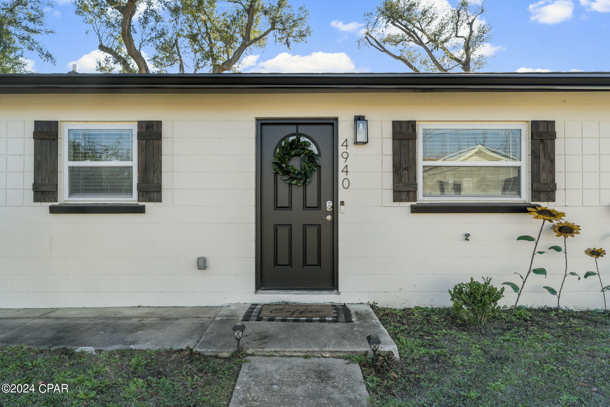 4940 S Lakewood Drive