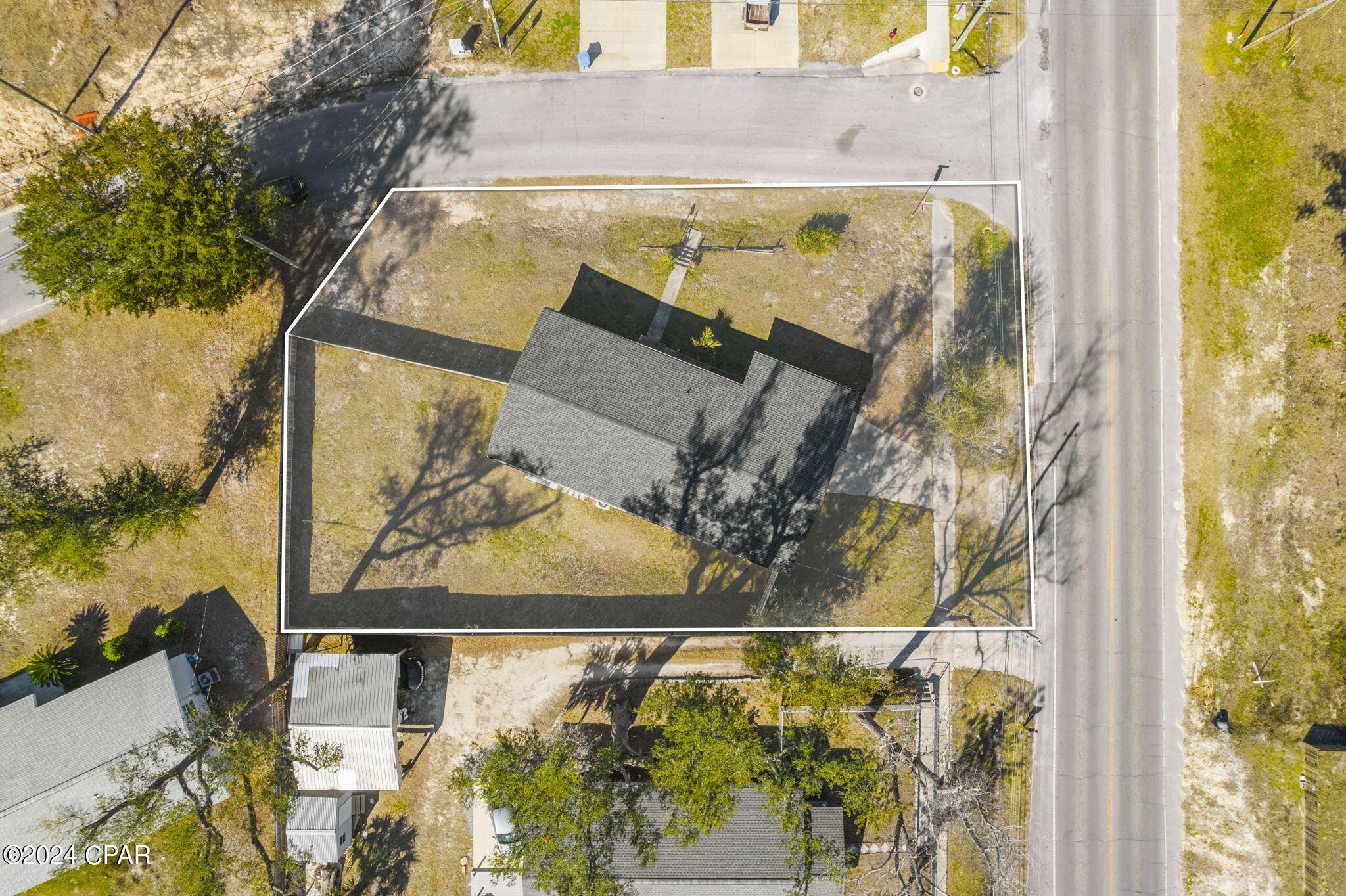 4940 S Lakewood Drive