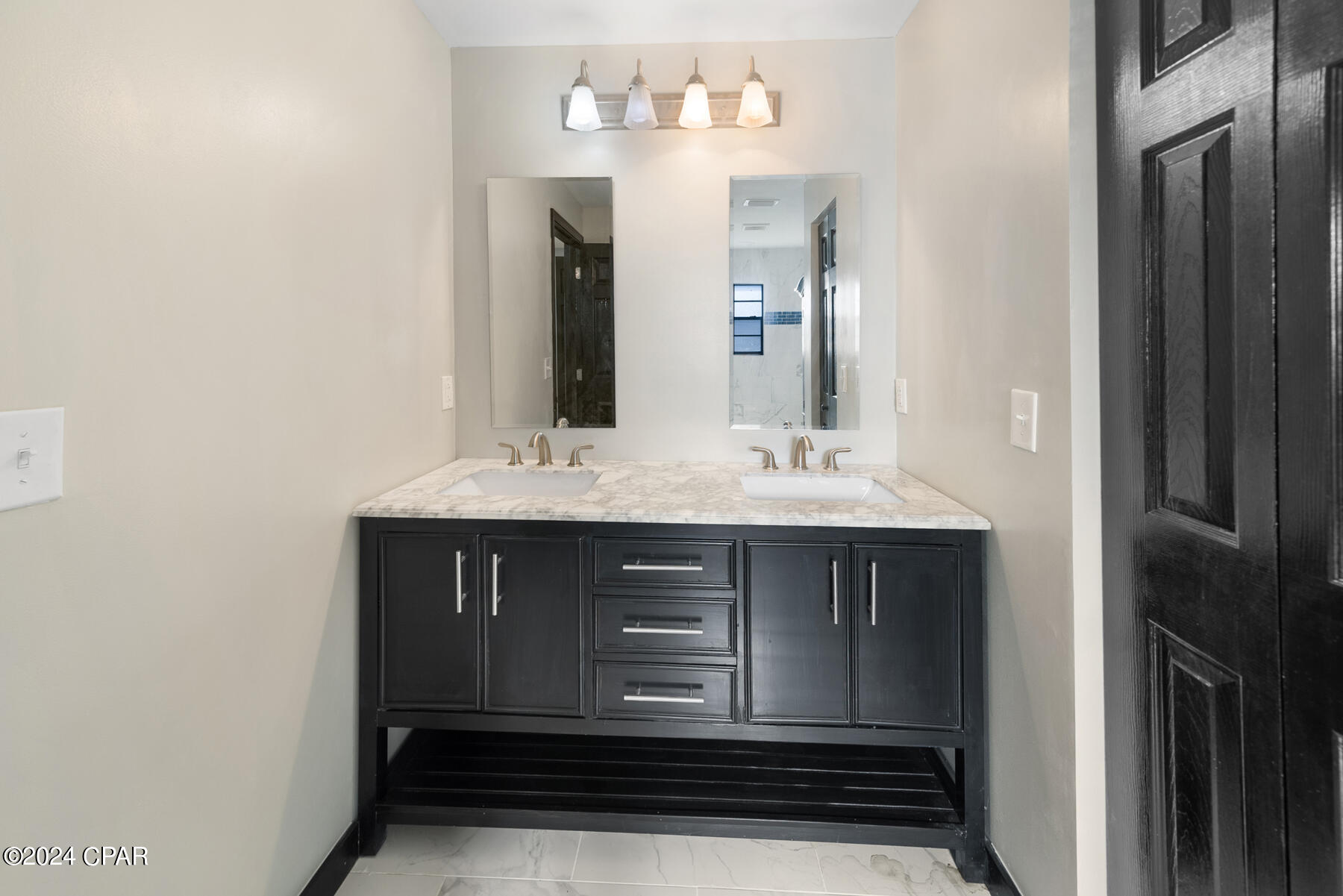 1808 Chestnut Avenue