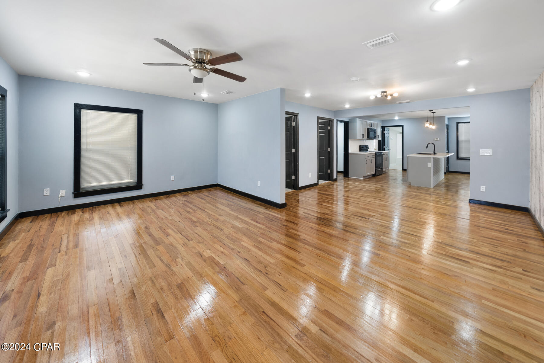 1808 Chestnut Avenue