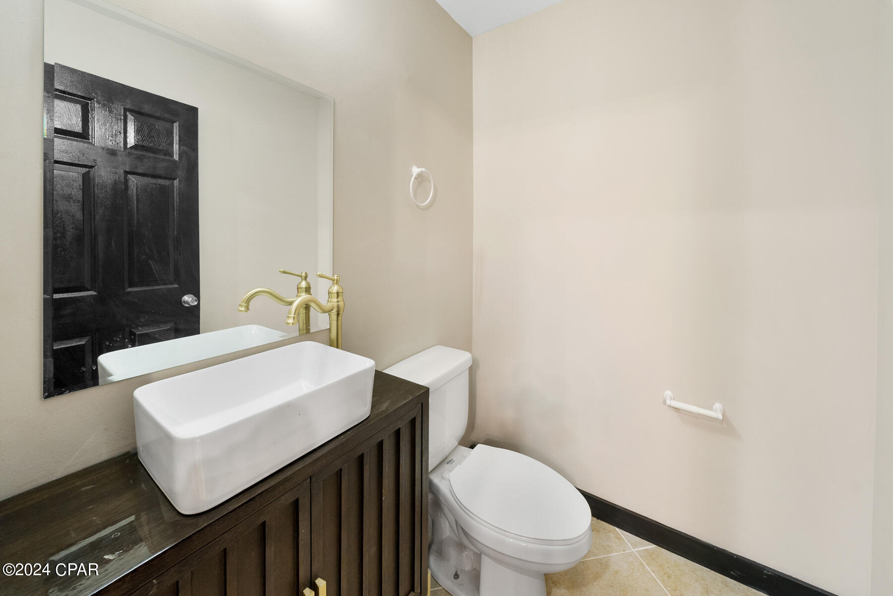 1808 Chestnut Avenue