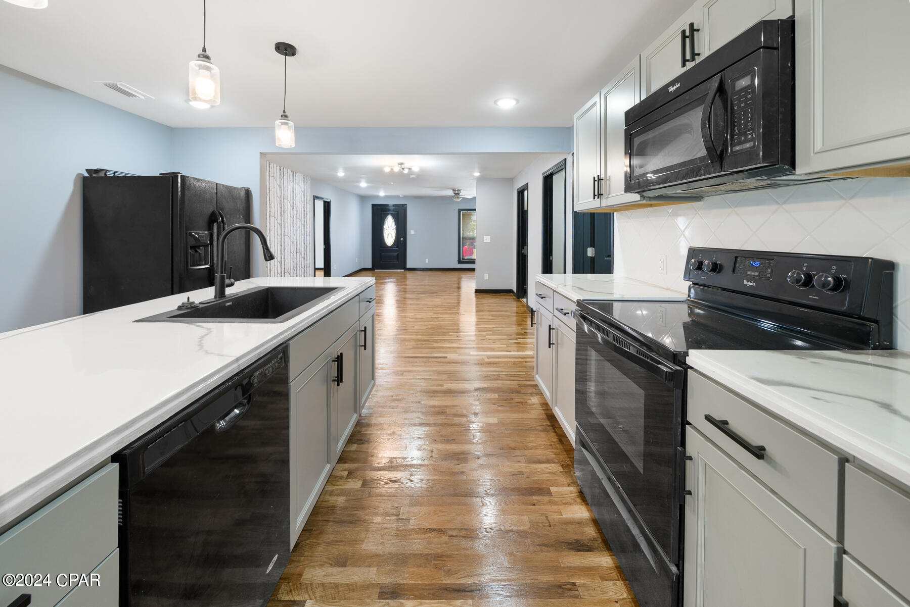 1808 Chestnut Avenue