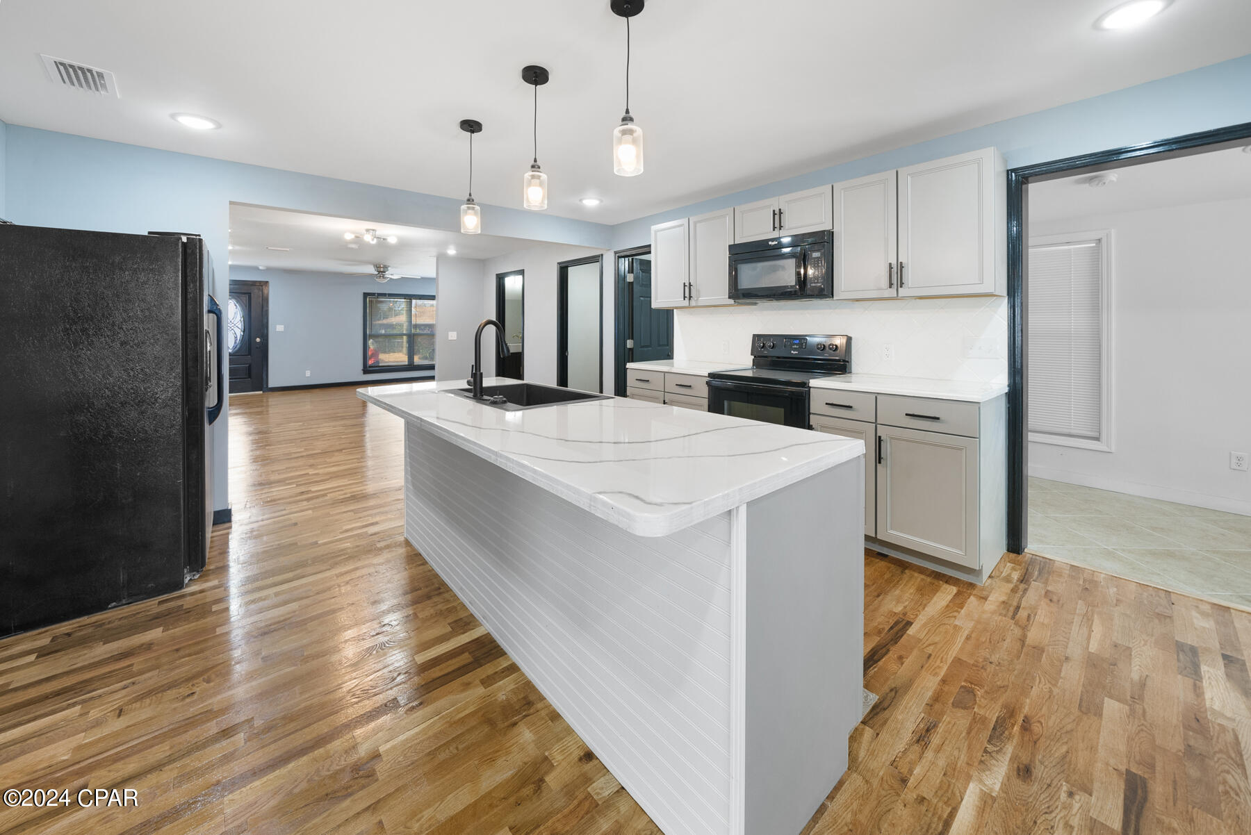 1808 Chestnut Avenue