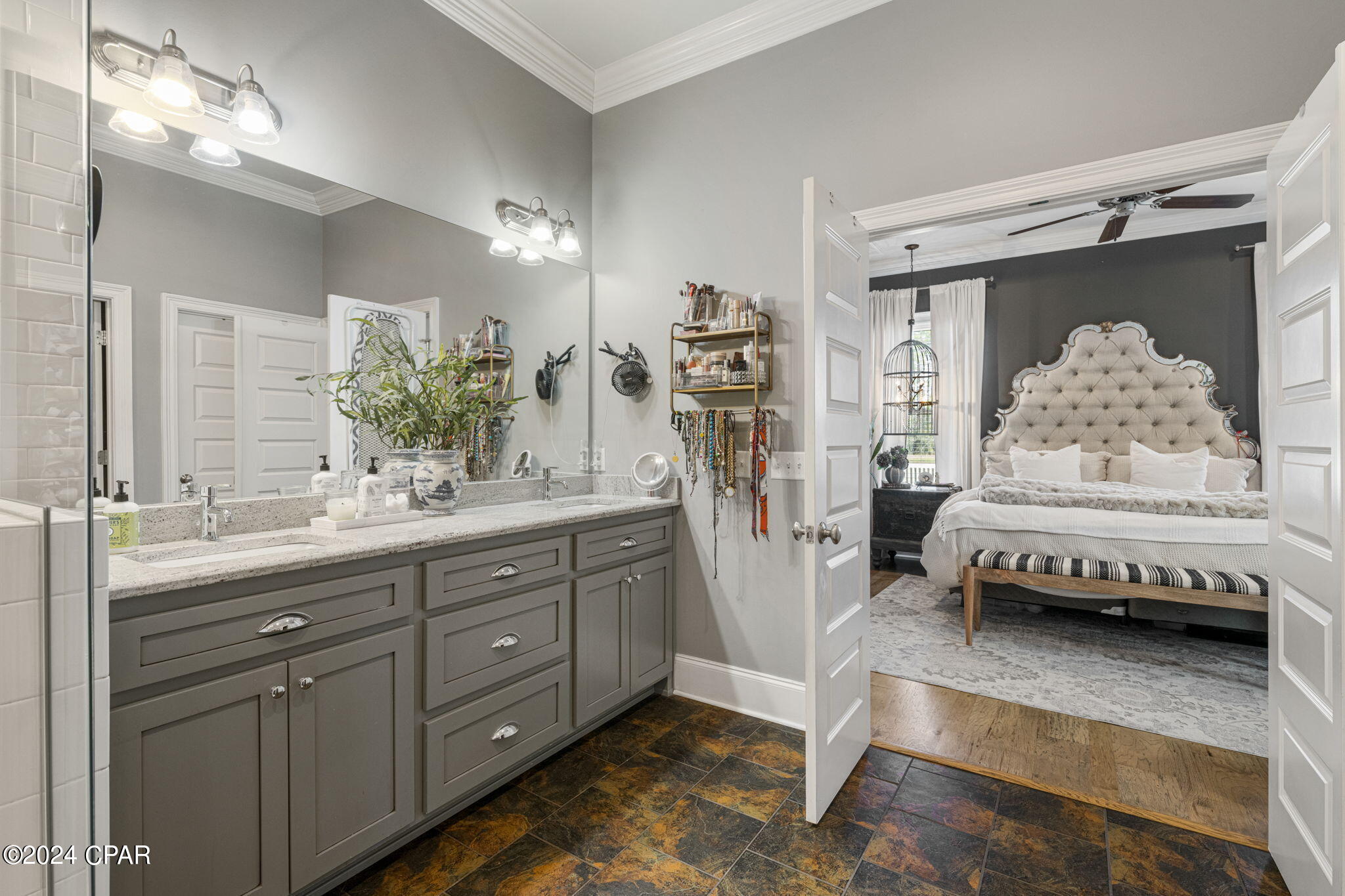 2715 Talon Court