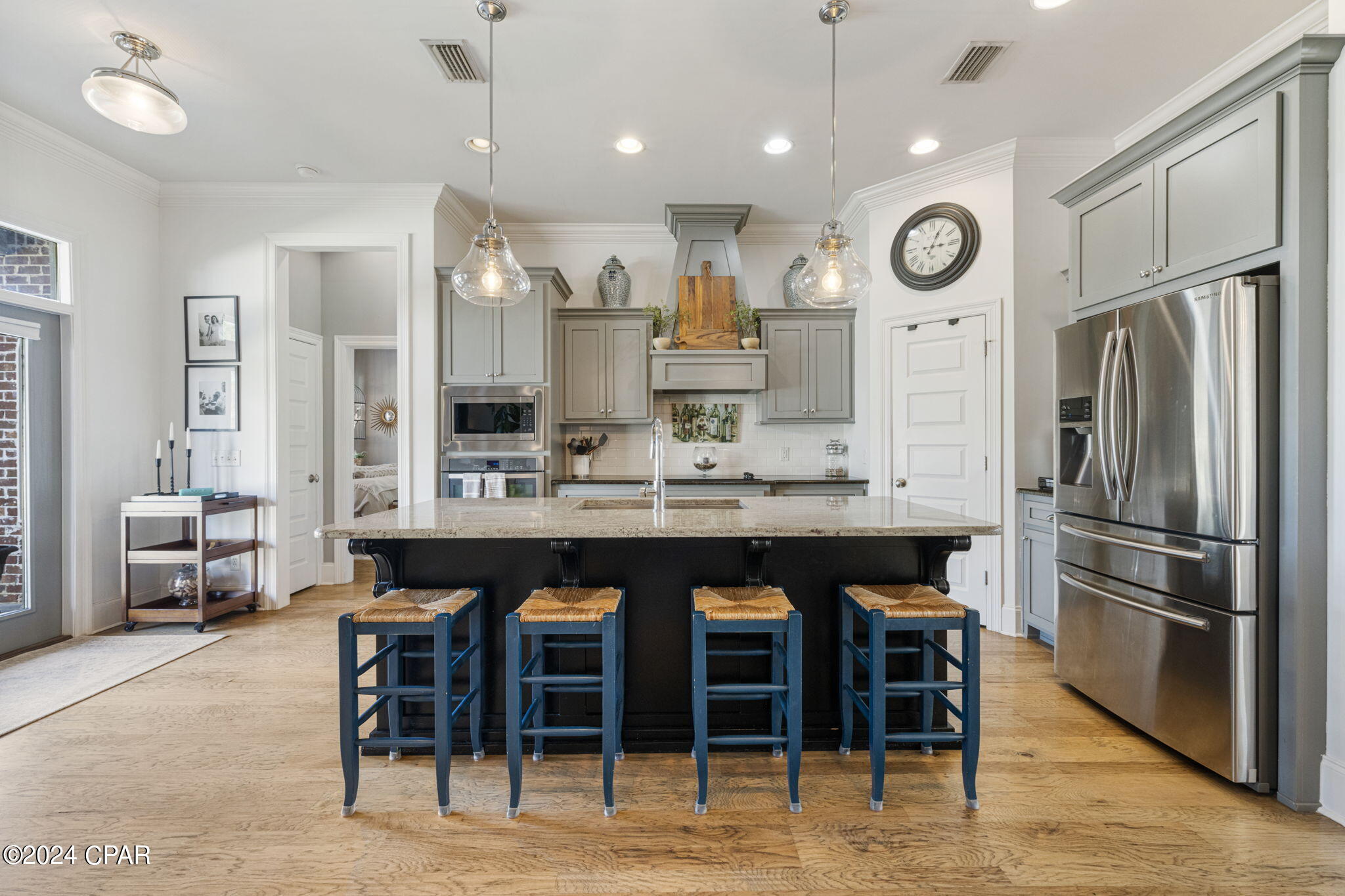 2715 Talon Court