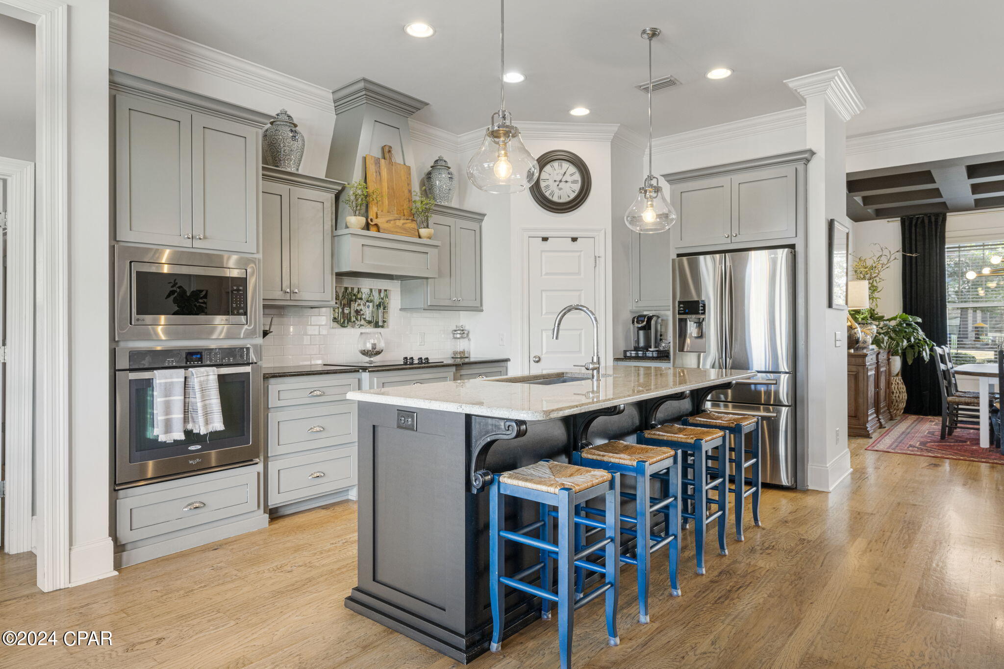 2715 Talon Court