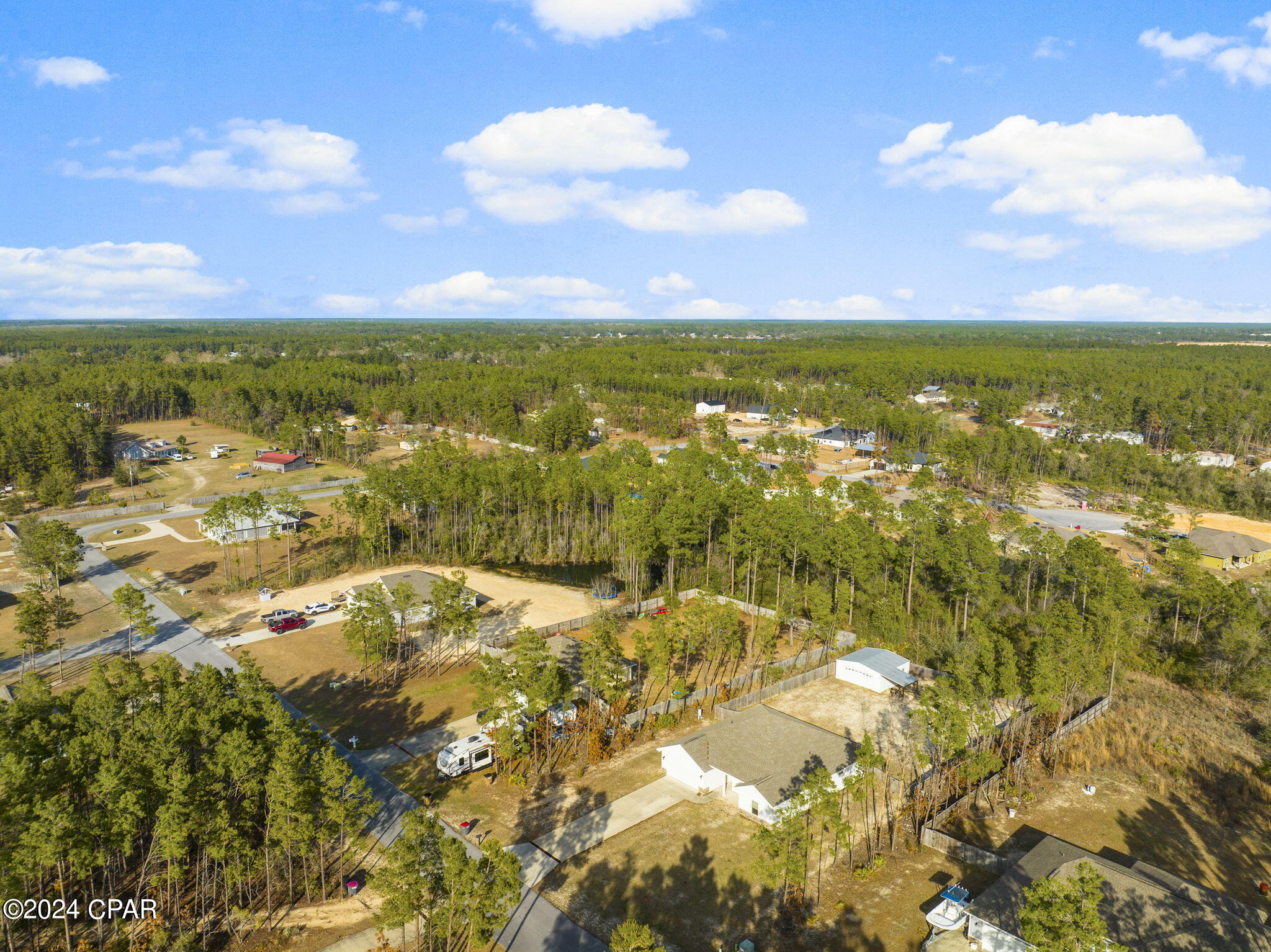 1637 White Western Lake Lane