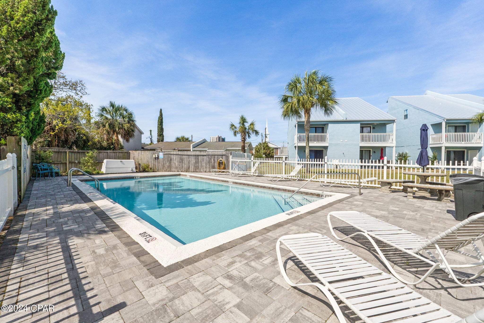 501 Granada Circle 501A