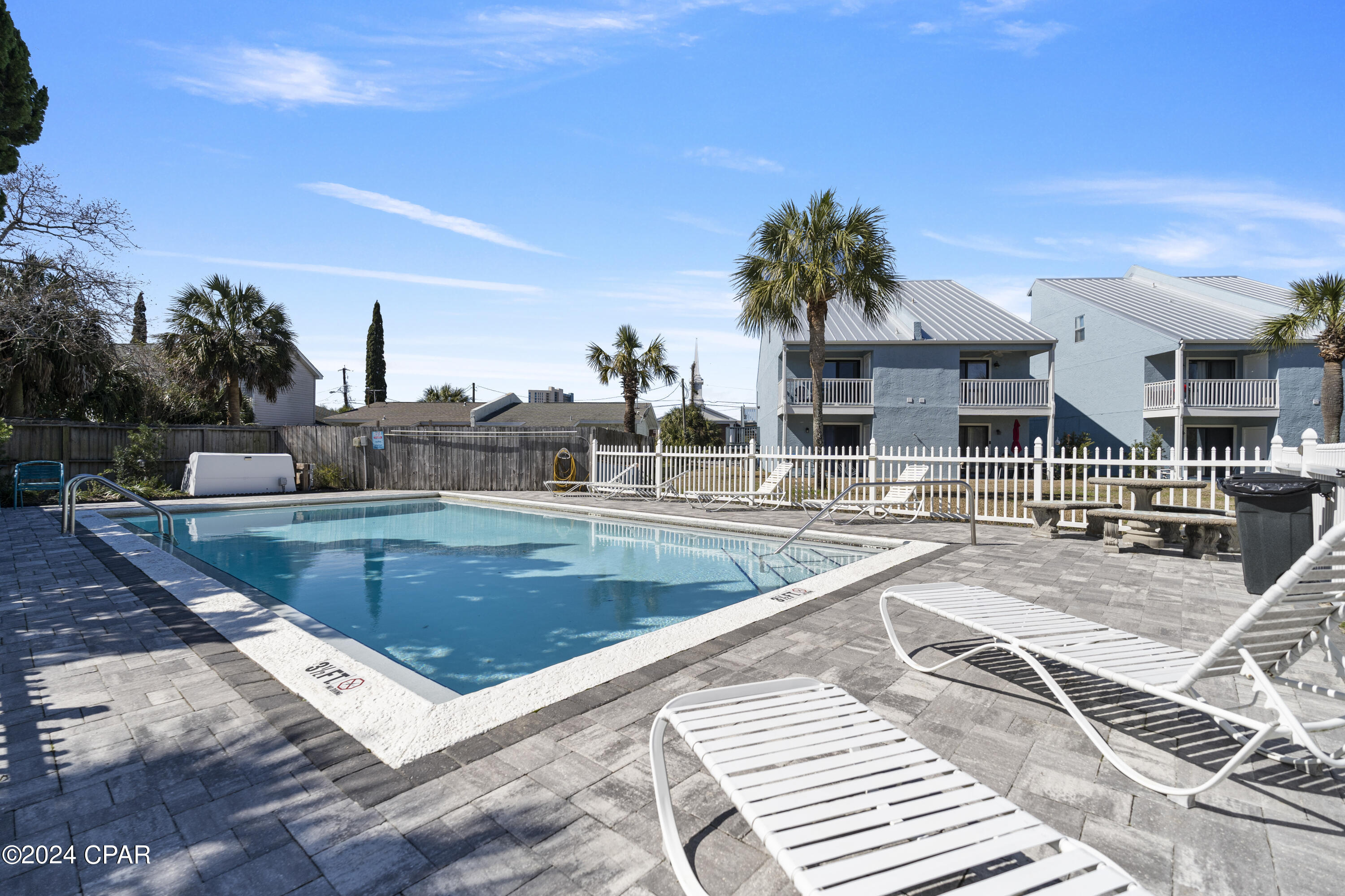 501 Granada Circle 501A