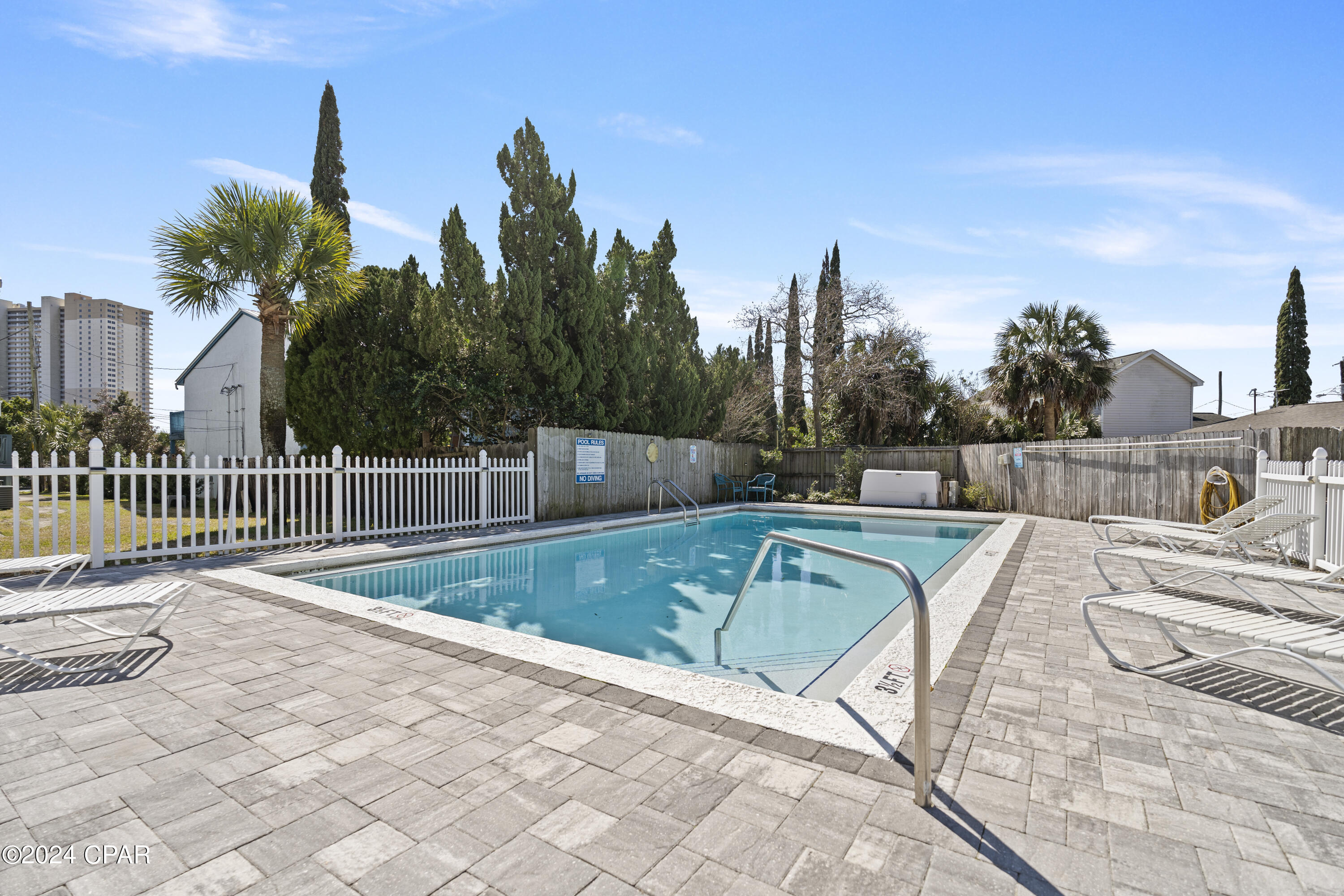 501 Granada Circle 501A