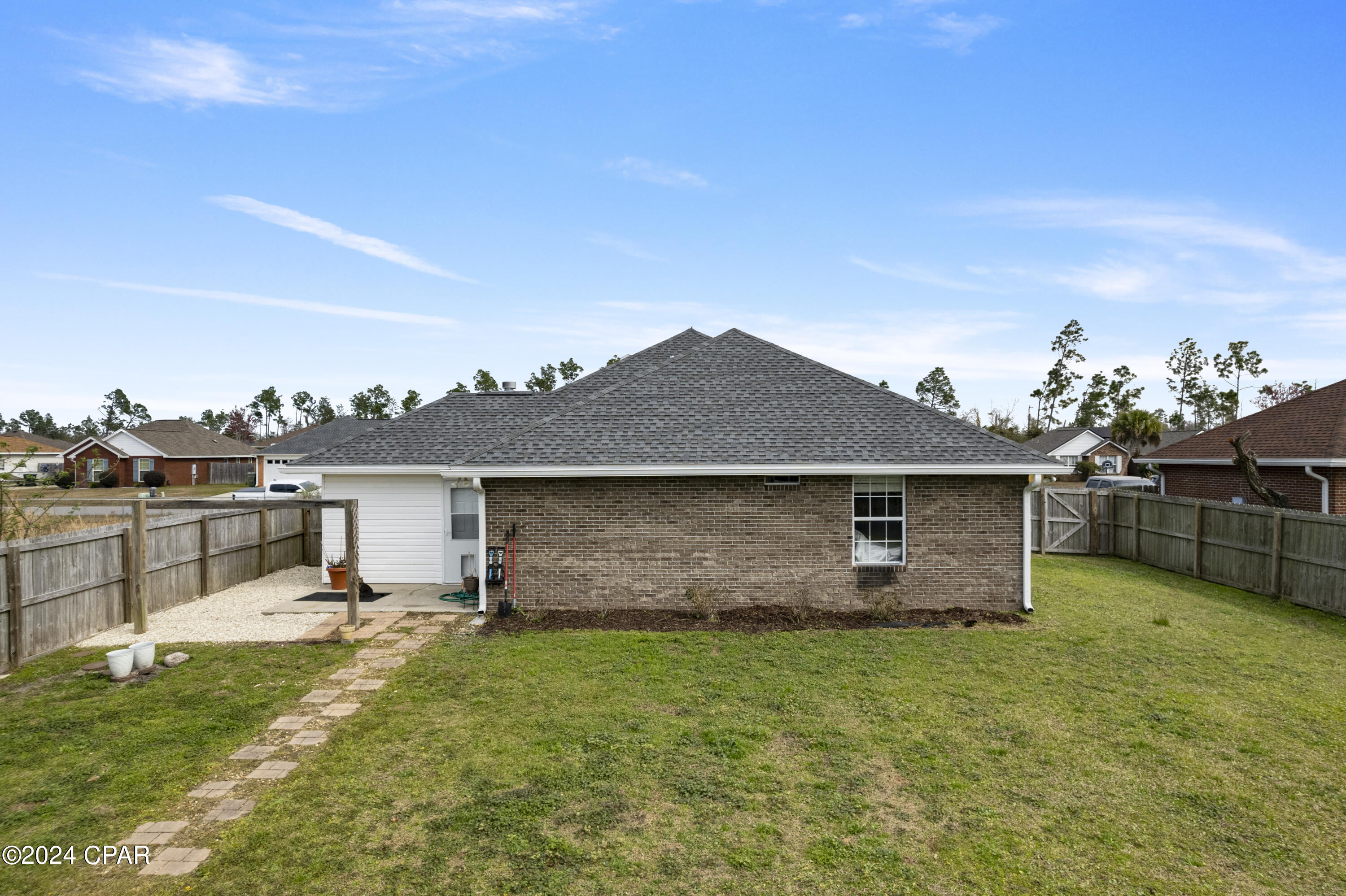 1812 Rhett Place