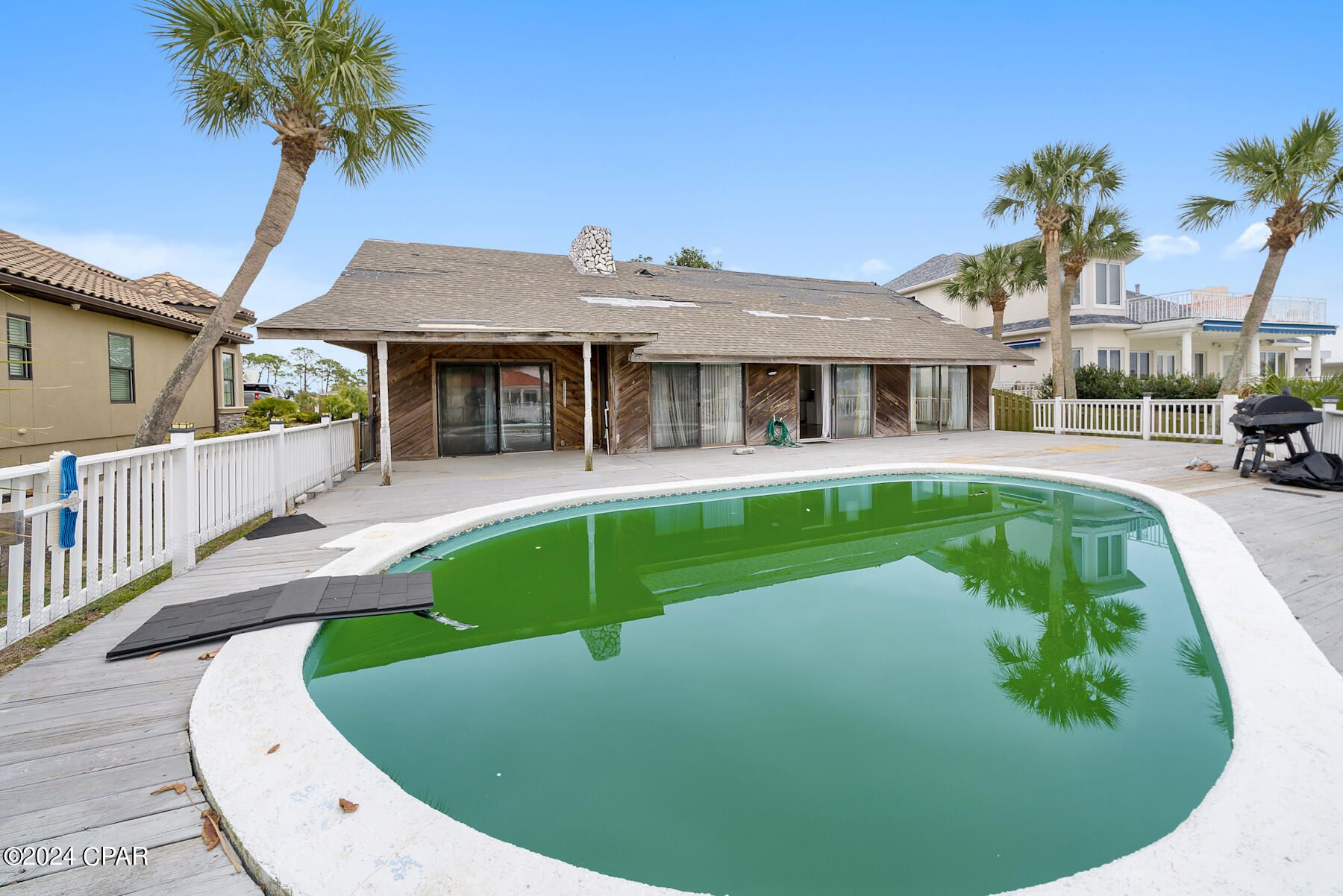 242 Marlin Circle, Beach