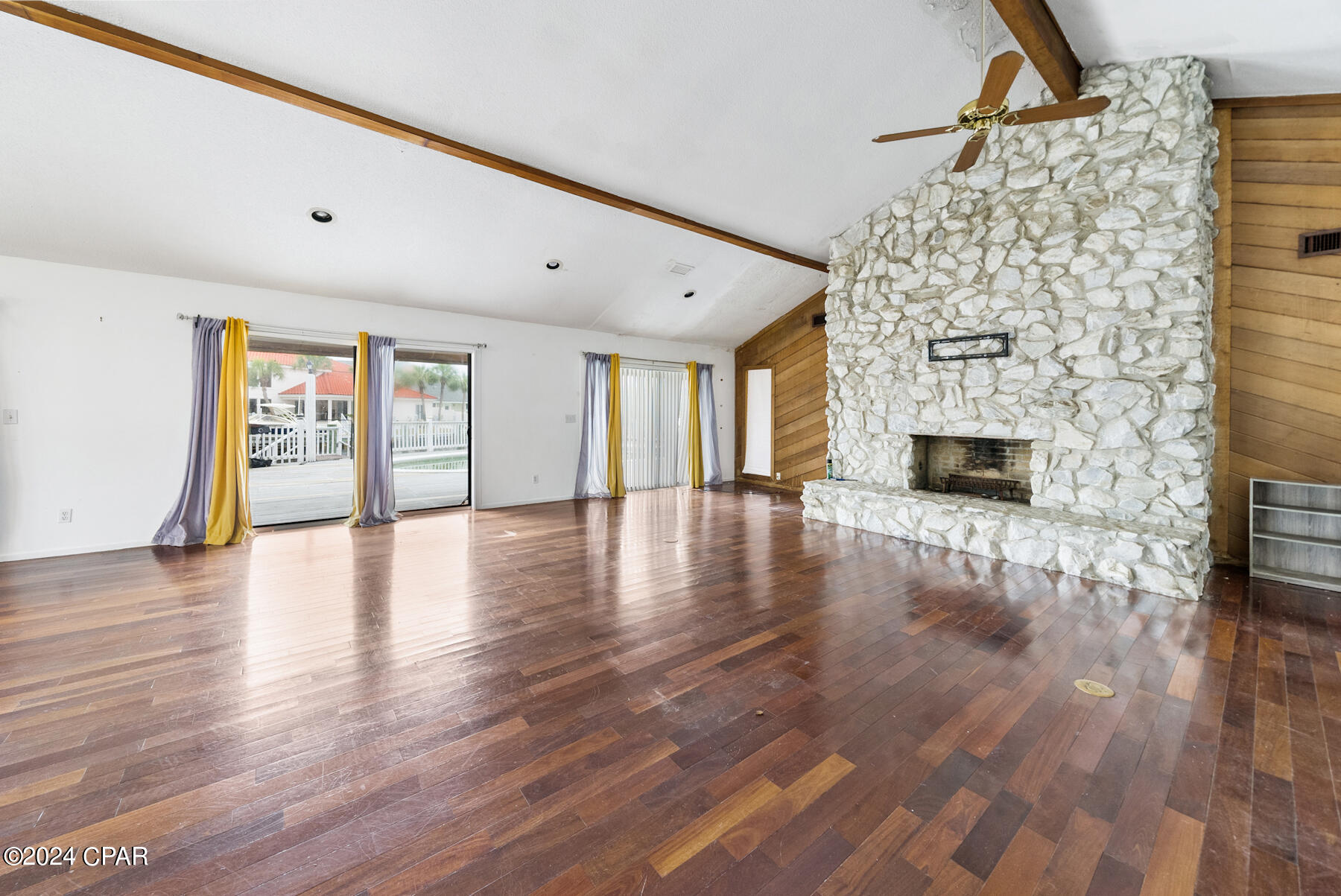 242 Marlin Circle, Beach