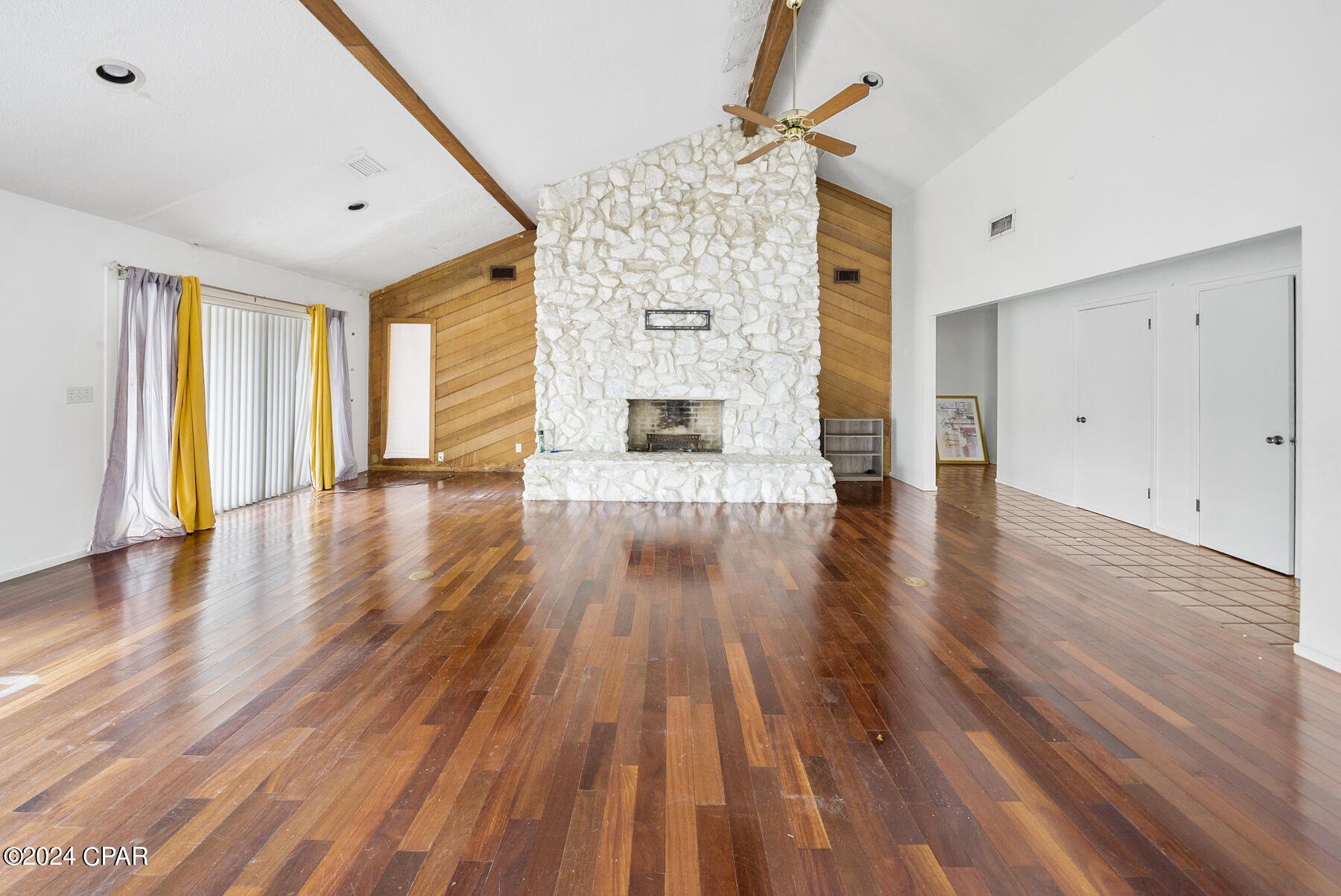 242 Marlin Circle, Beach