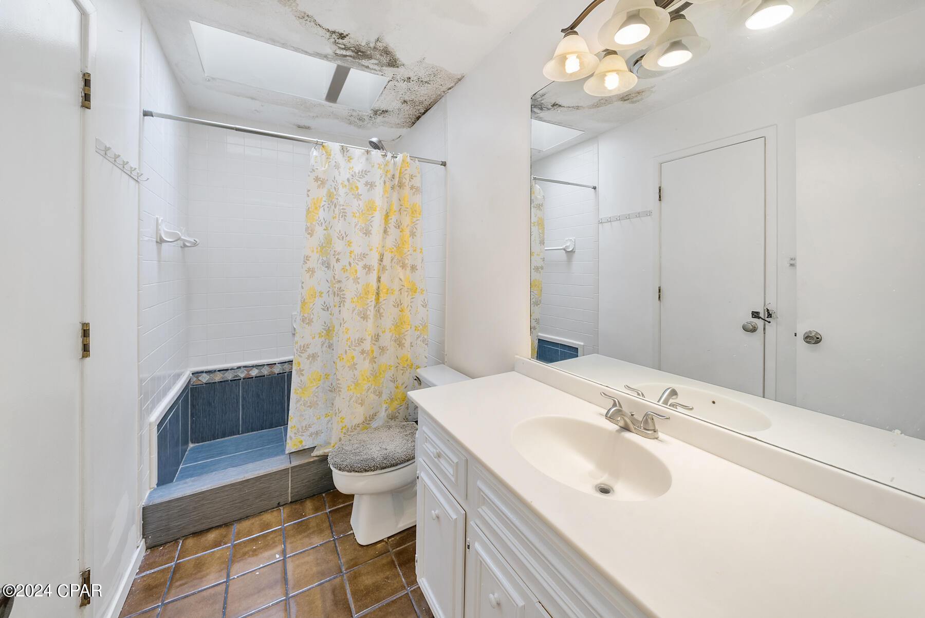 242 Marlin Circle, Beach