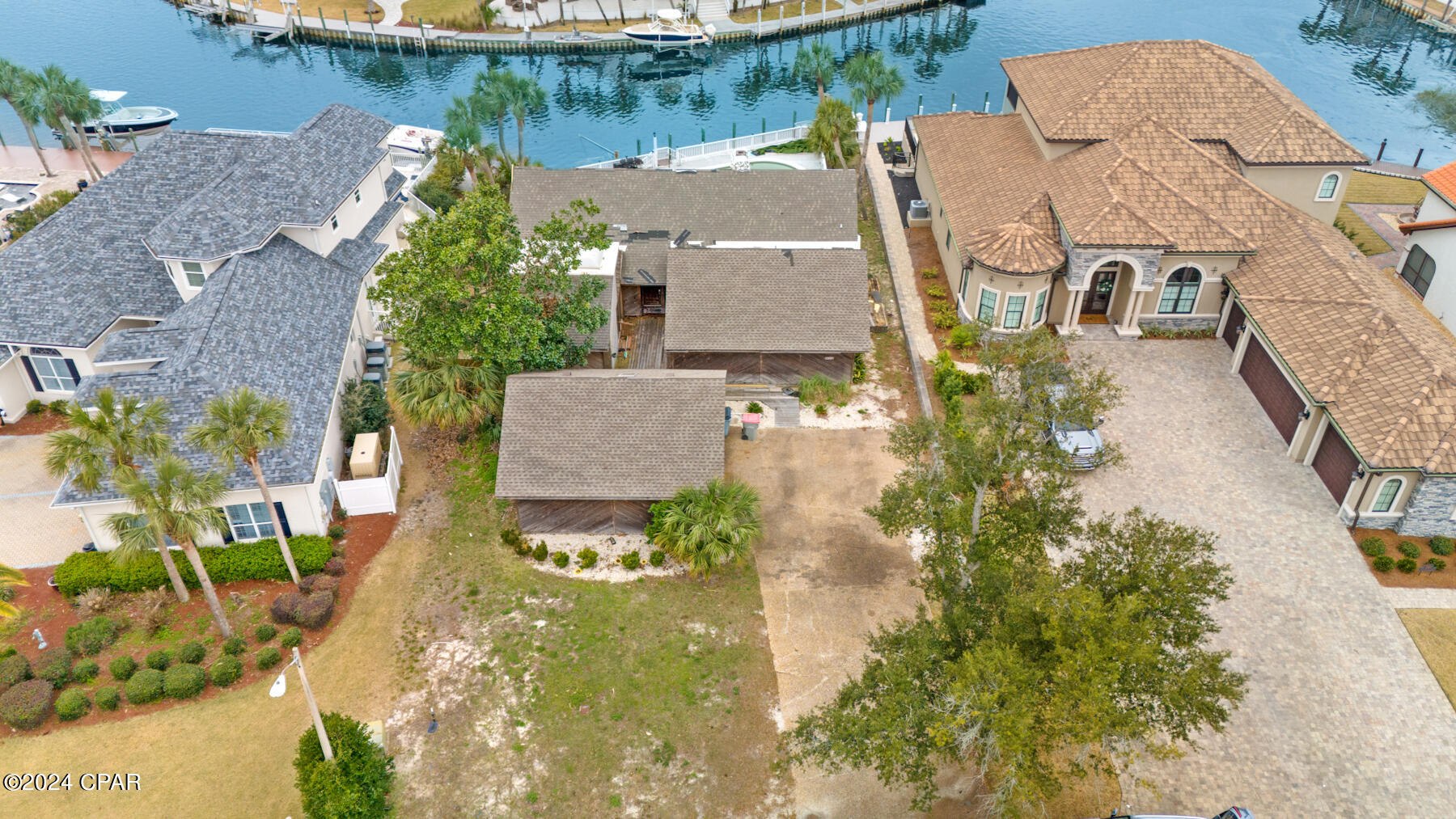242 Marlin Circle, Beach