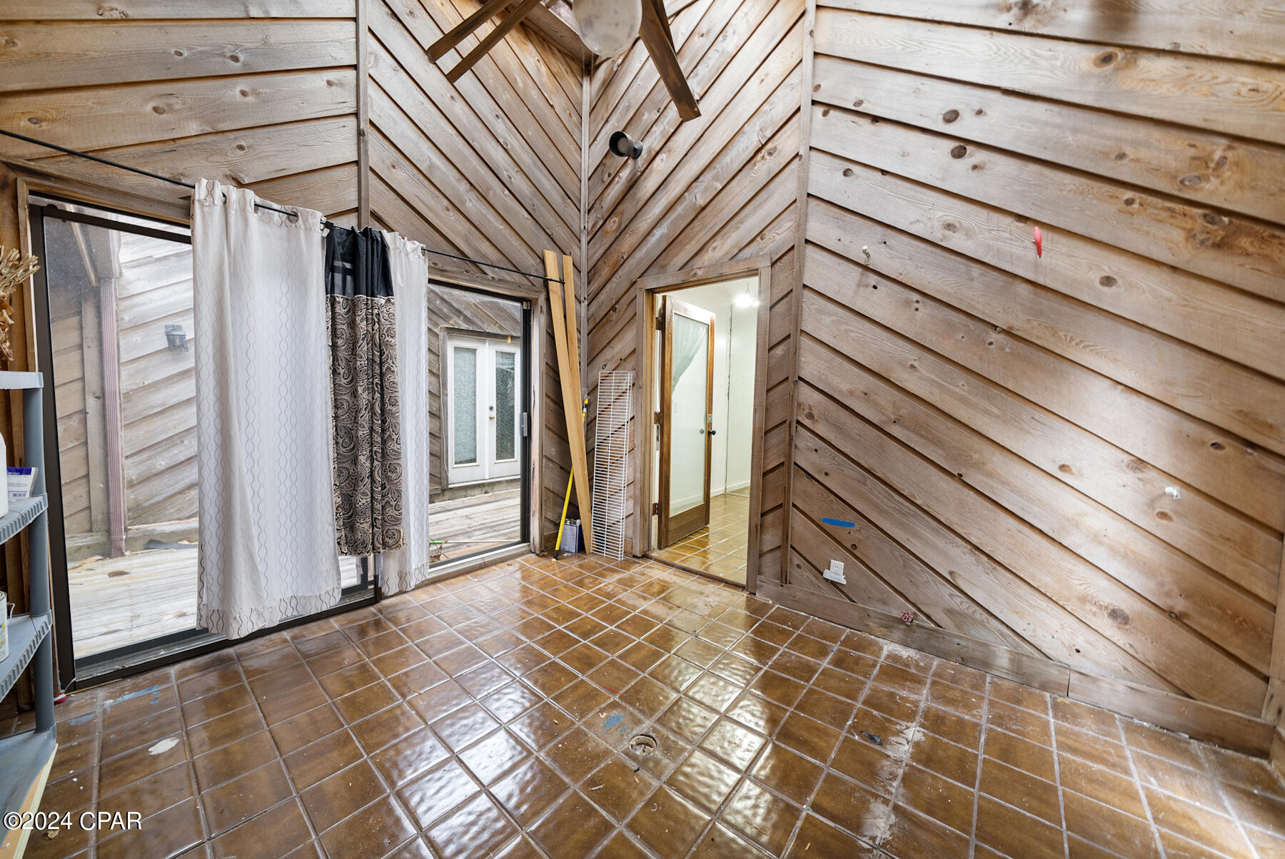 242 Marlin Circle, Beach