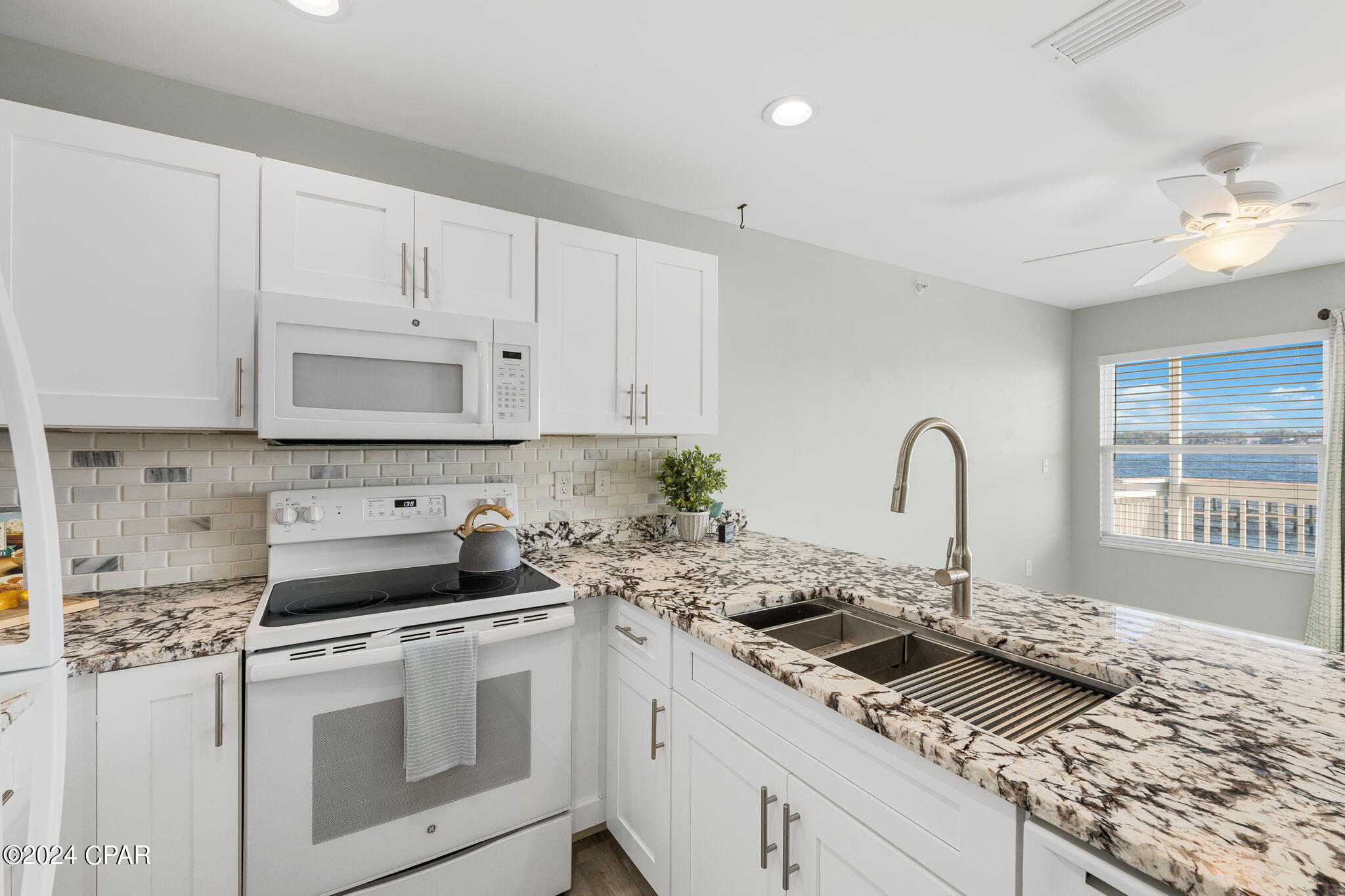 1320 E Hwy Bus 98 306