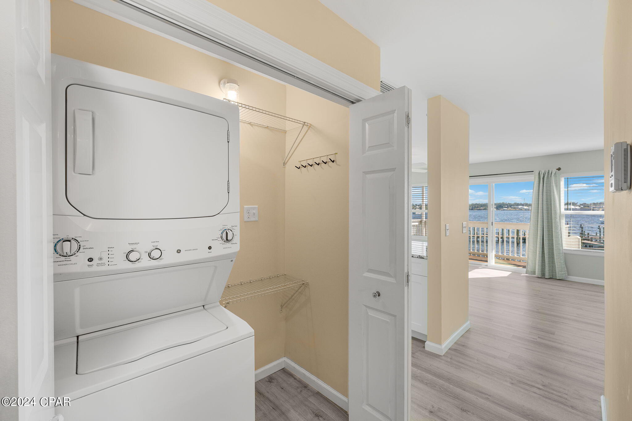 1320 E Hwy Bus 98 306