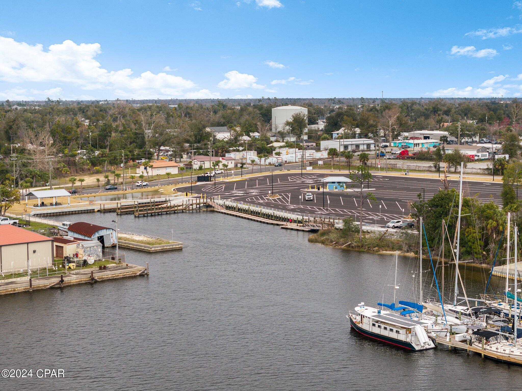 1320 E Hwy Bus 98 306