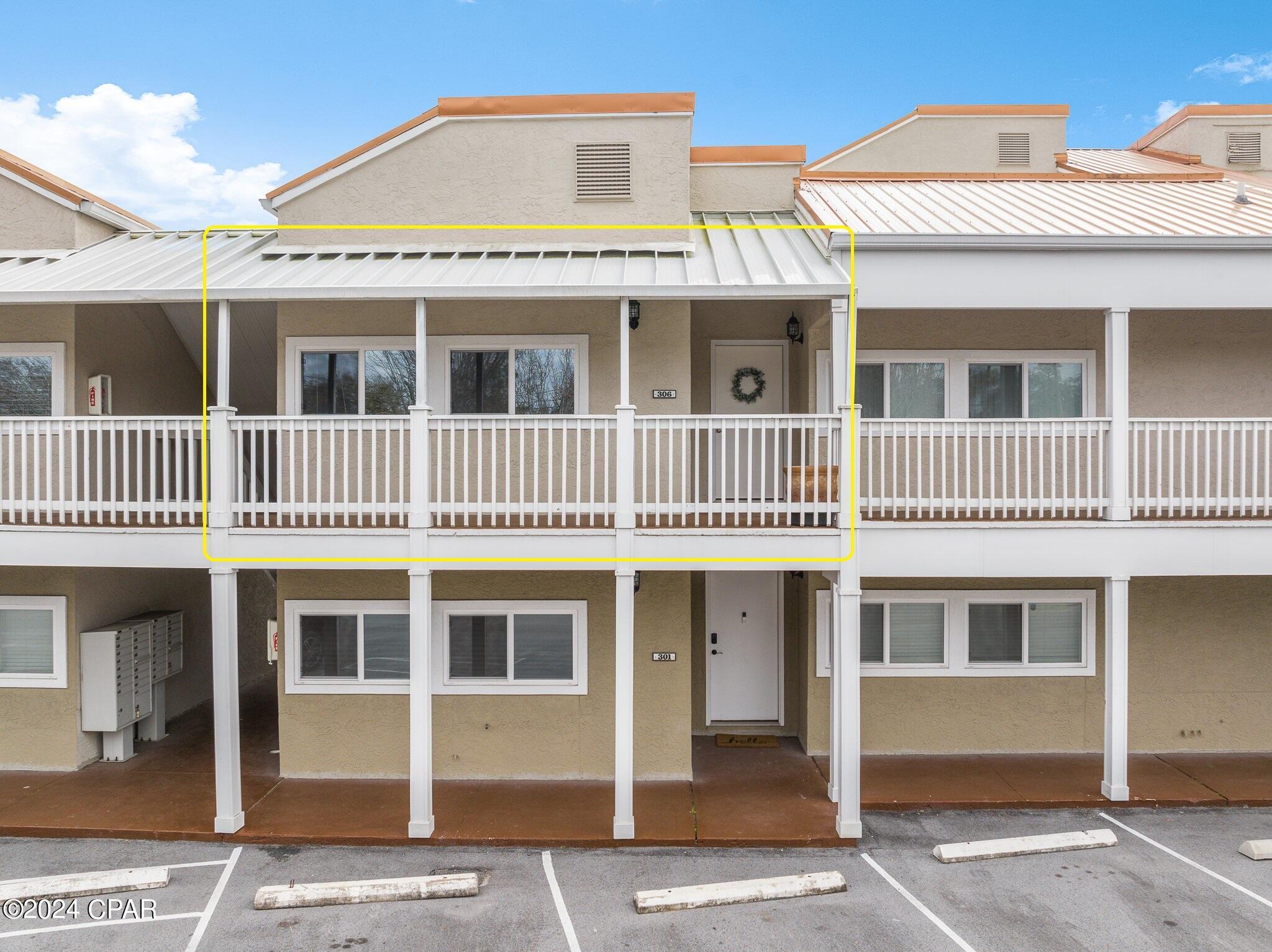 1320 E Hwy Bus 98 306