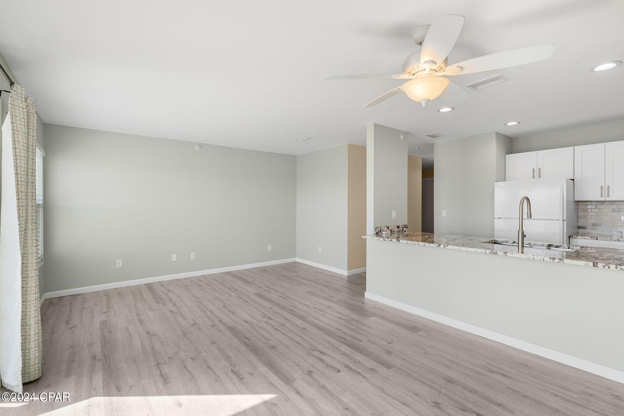 1320 E Hwy Bus 98 306